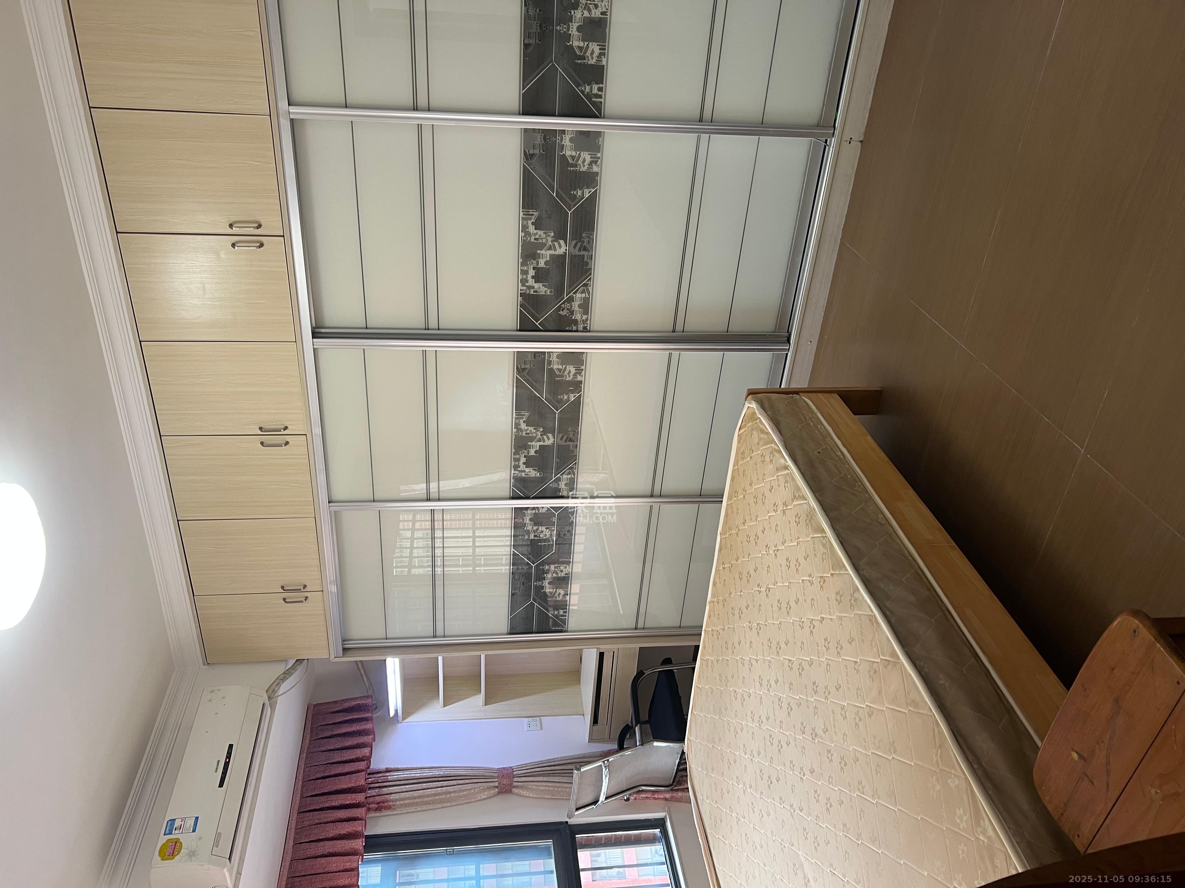 海德公园  4室2厅2卫    2280.0元/月室内图