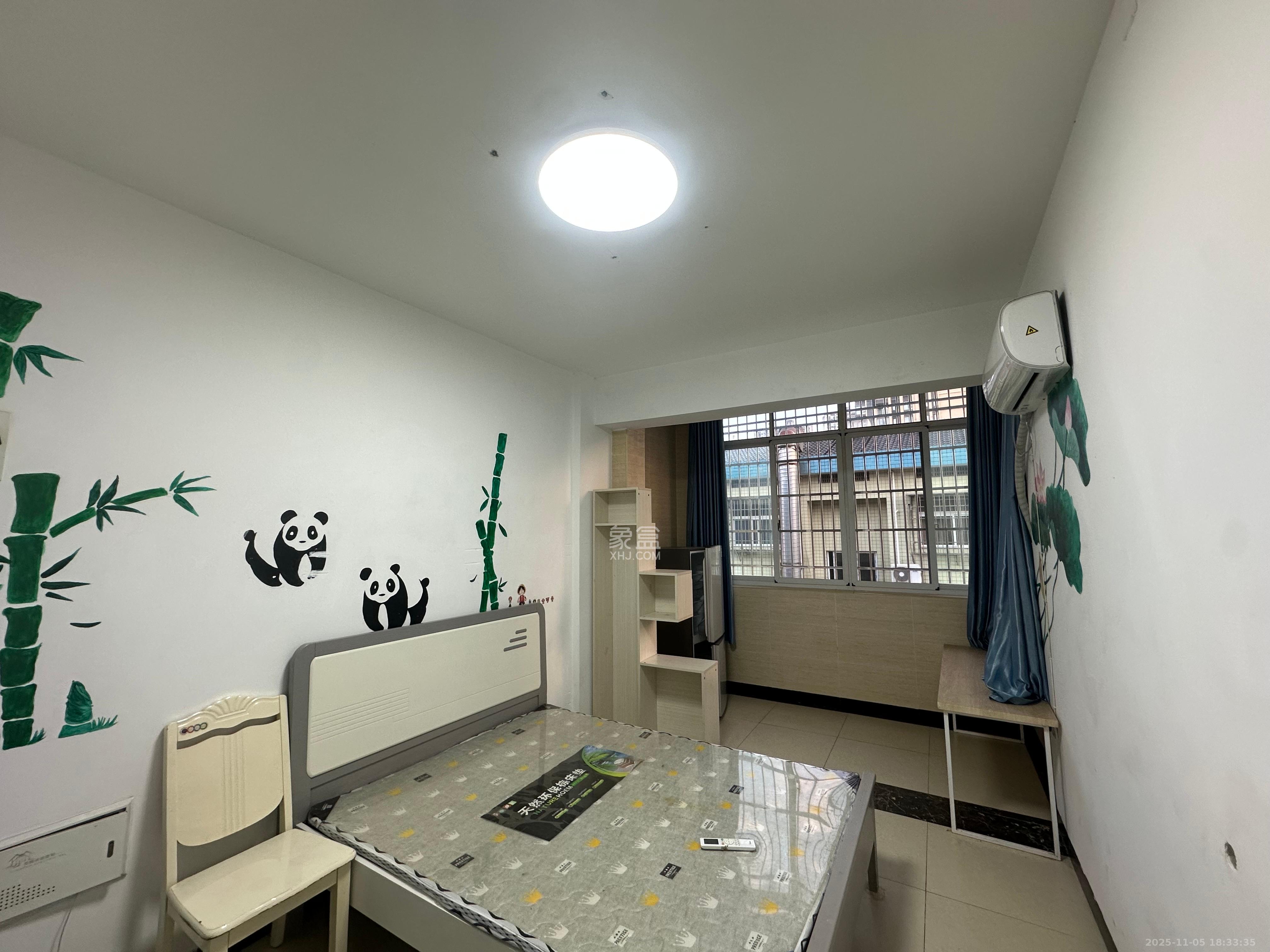 友兴家园 3室1厅1卫 1600.0元/月 友兴家园 3室1厅1卫 1600.0元/月室内图