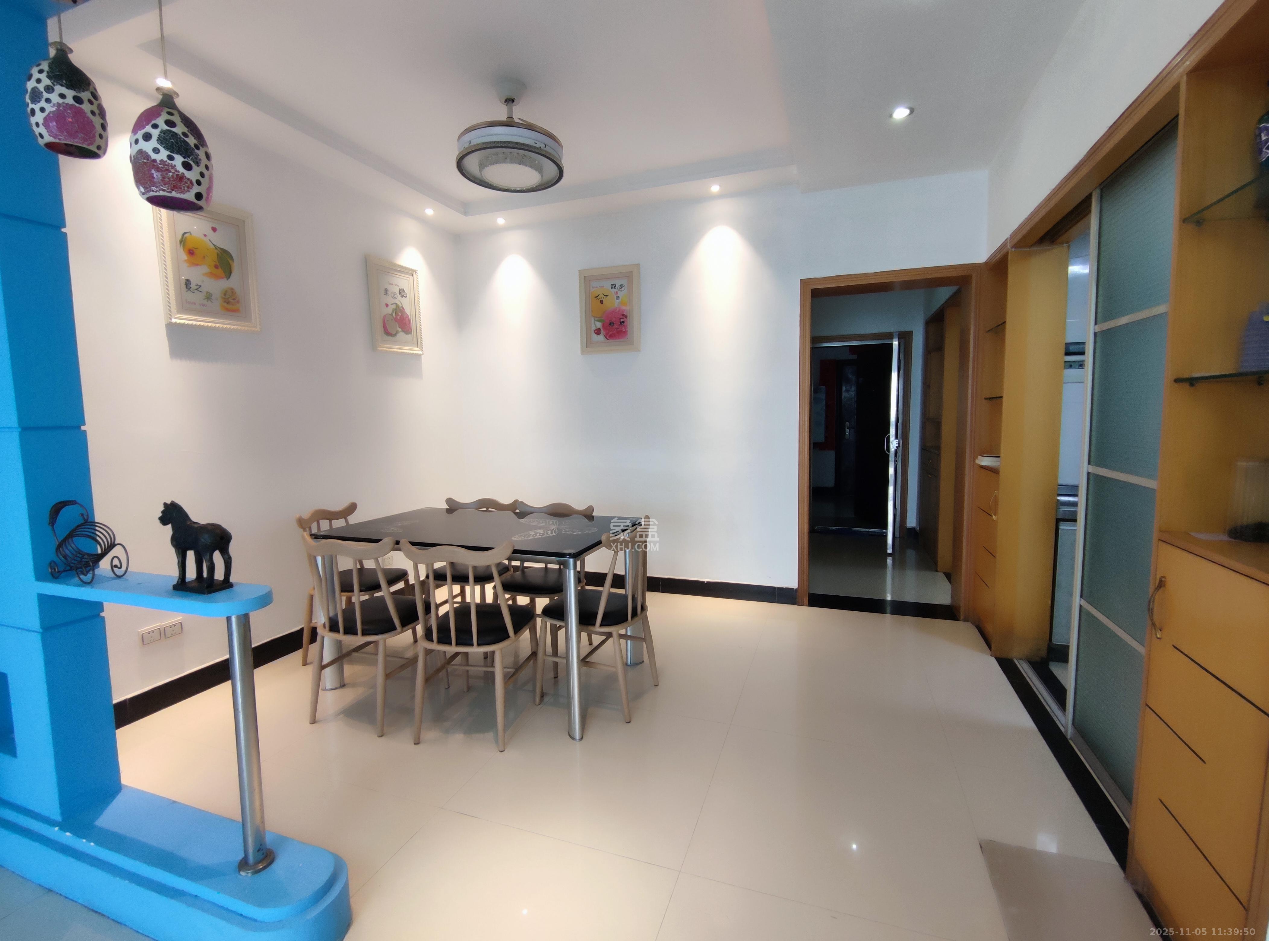 楚天馨苑 3室2厅2卫 1800.0元/月 楚天馨苑 3室2厅2卫 1800.0元/月室内图