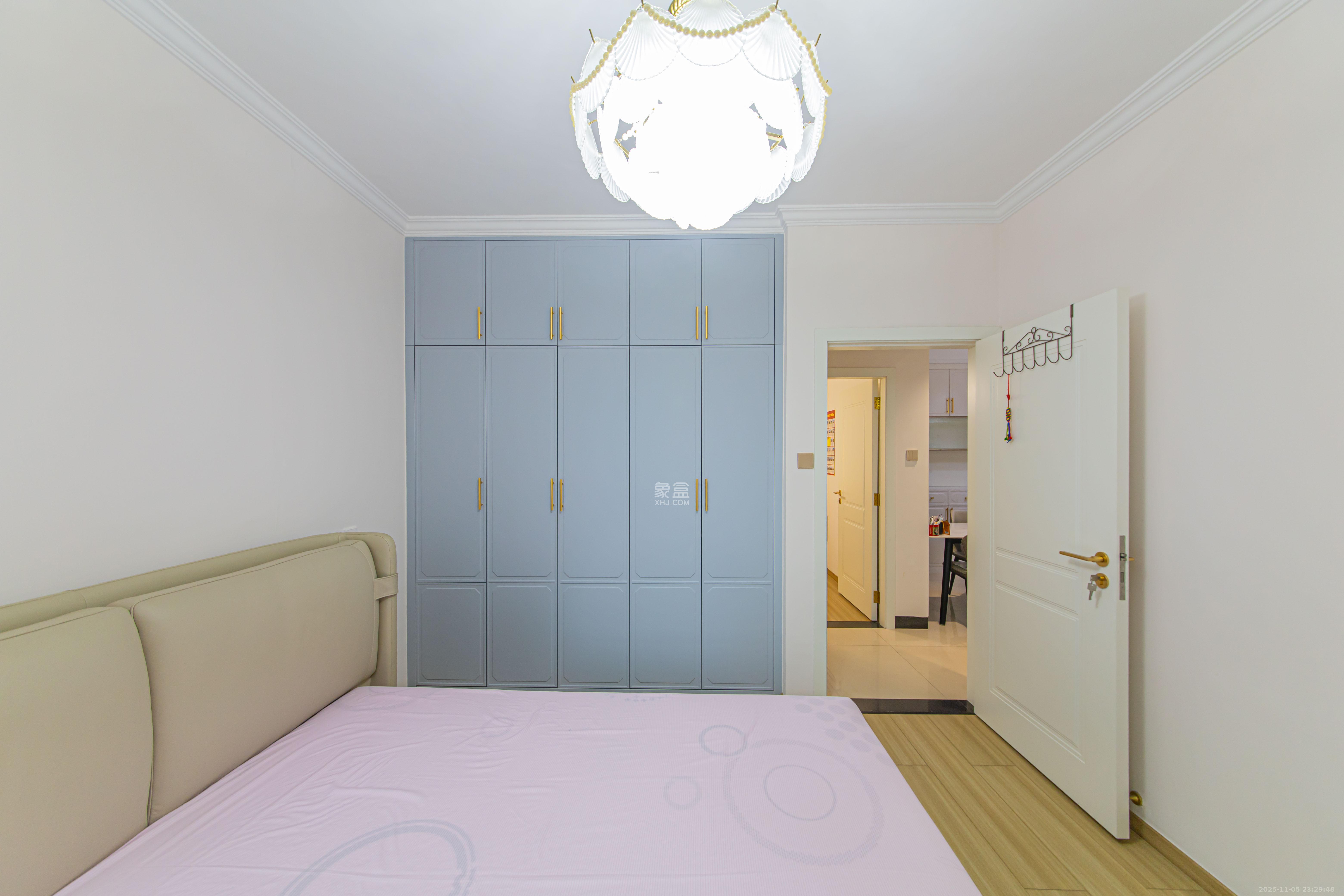 保利花园 1室2厅1卫 90.0万 保利花园 1室2厅1卫 90.0万卧室