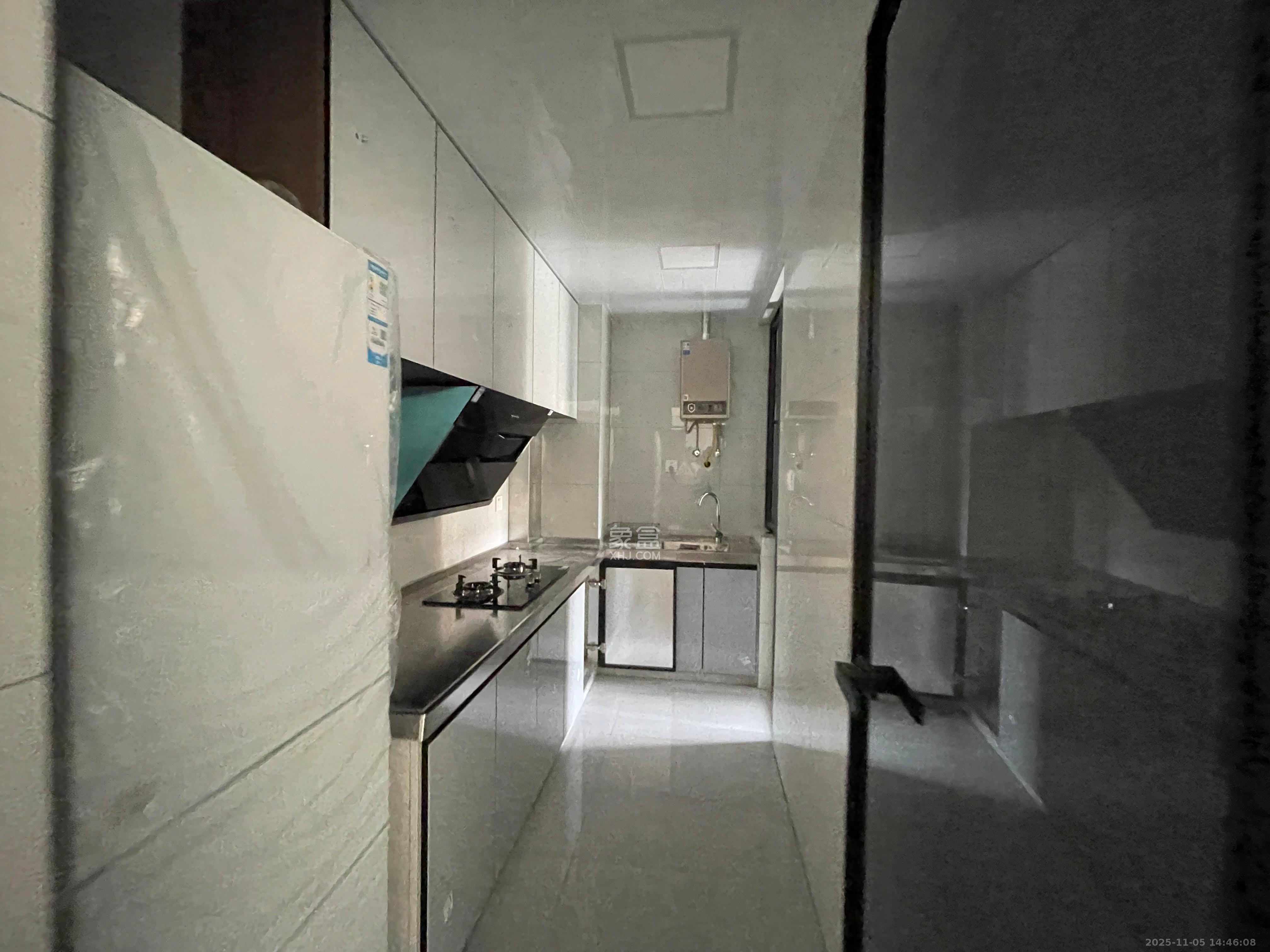 望远嘉苑  1室0厅0卫    2400.0元/月室内图