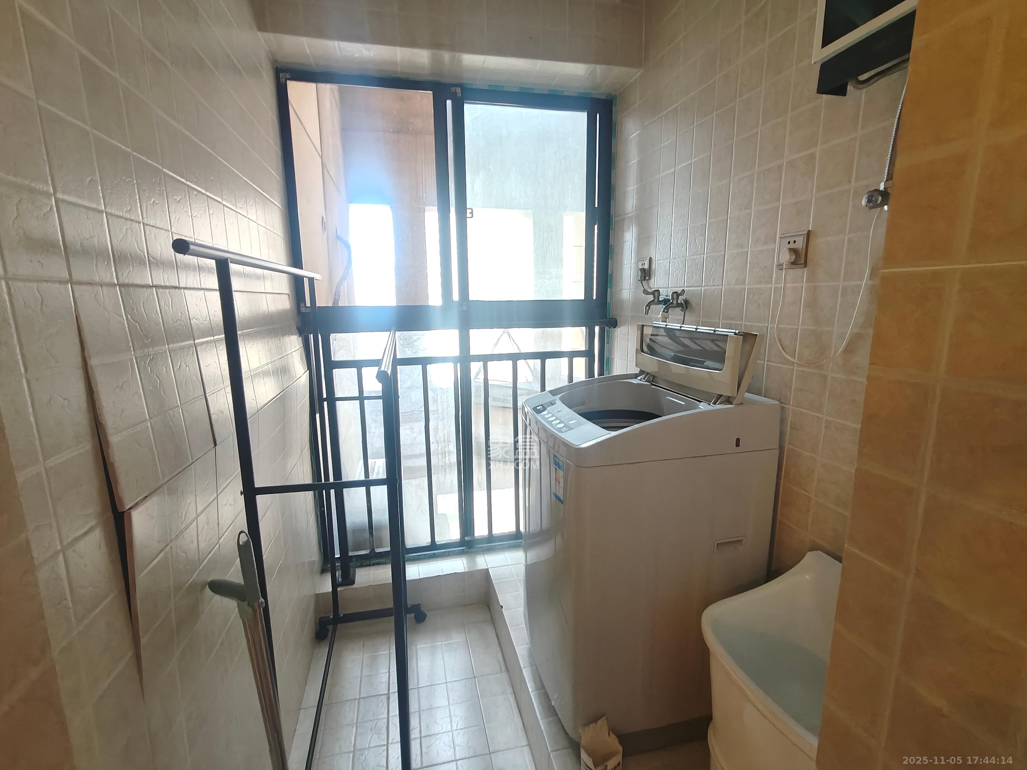 永林小时代  1室1厅1卫    1500.0元/月室内图