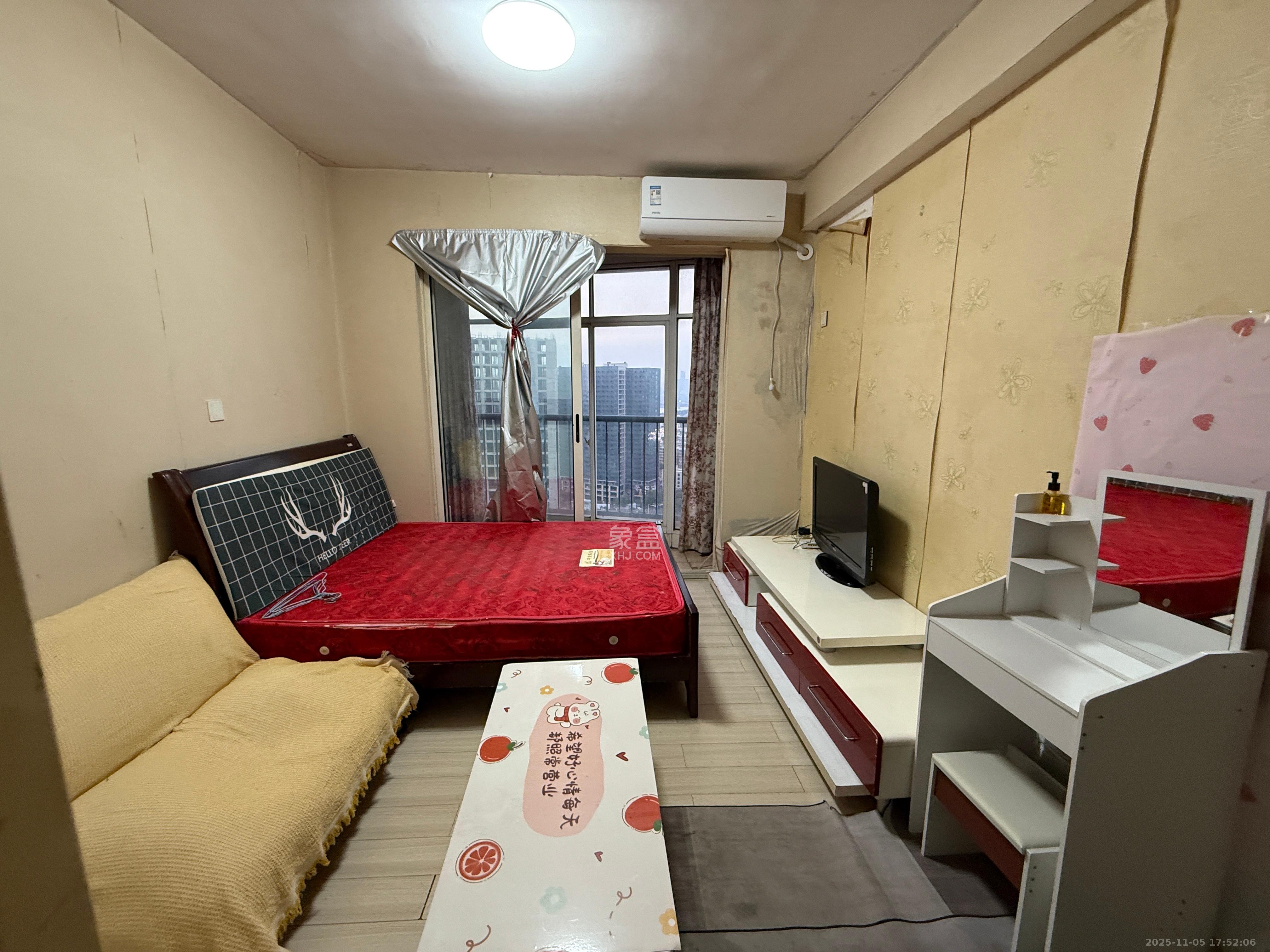 白沙晶城  1室0厅1卫    1500.0元/月室内图