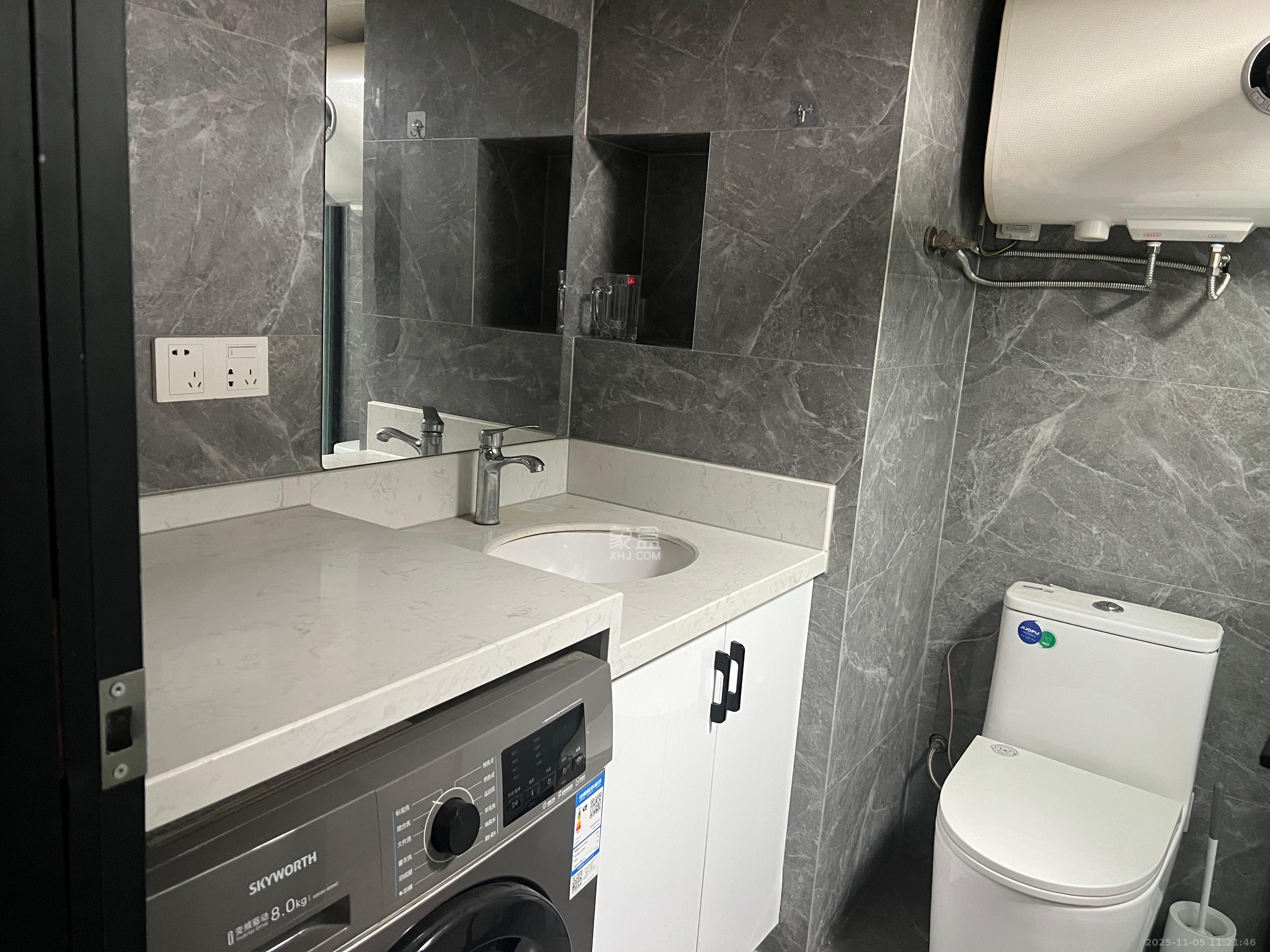 梅溪湖金茂湾 2室2厅1卫 2000.0元/月 梅溪湖金茂湾 2室2厅1卫 2000.0元/月室内图