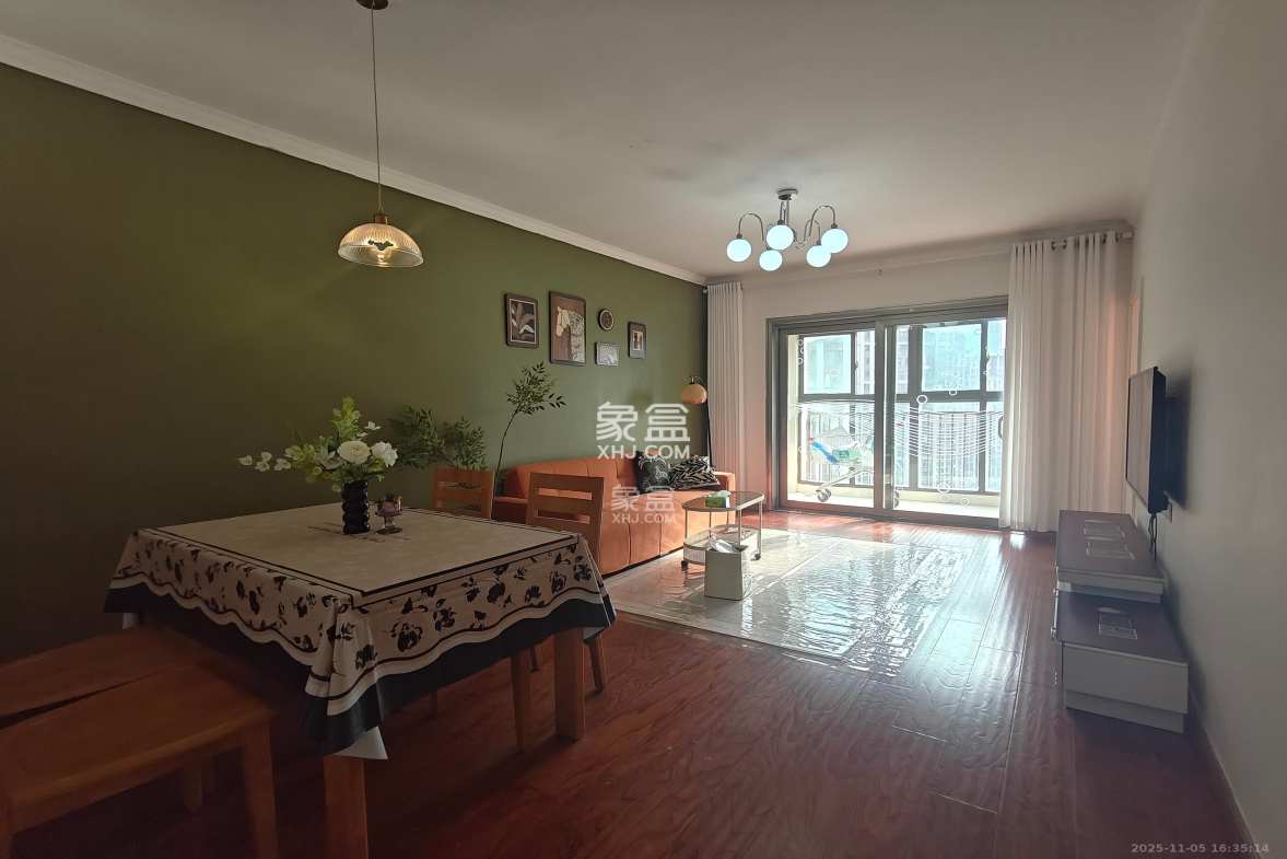 旭辉御府 3室1厅1卫 2380.0元/月 旭辉御府 3室1厅1卫 2380.0元/月室内图