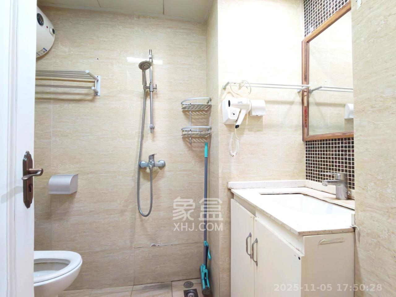 五江天街北区  1室1厅1卫    1250.0元/月室内图