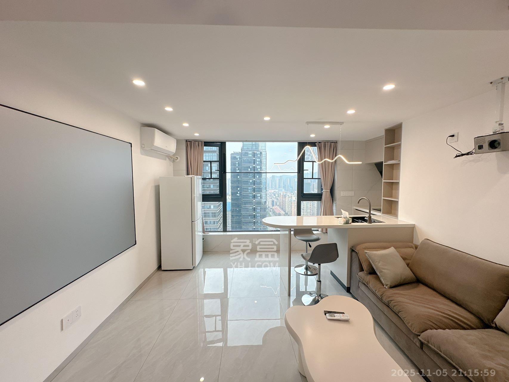 卓越中寰  1室0厅0卫    2800.0元/月