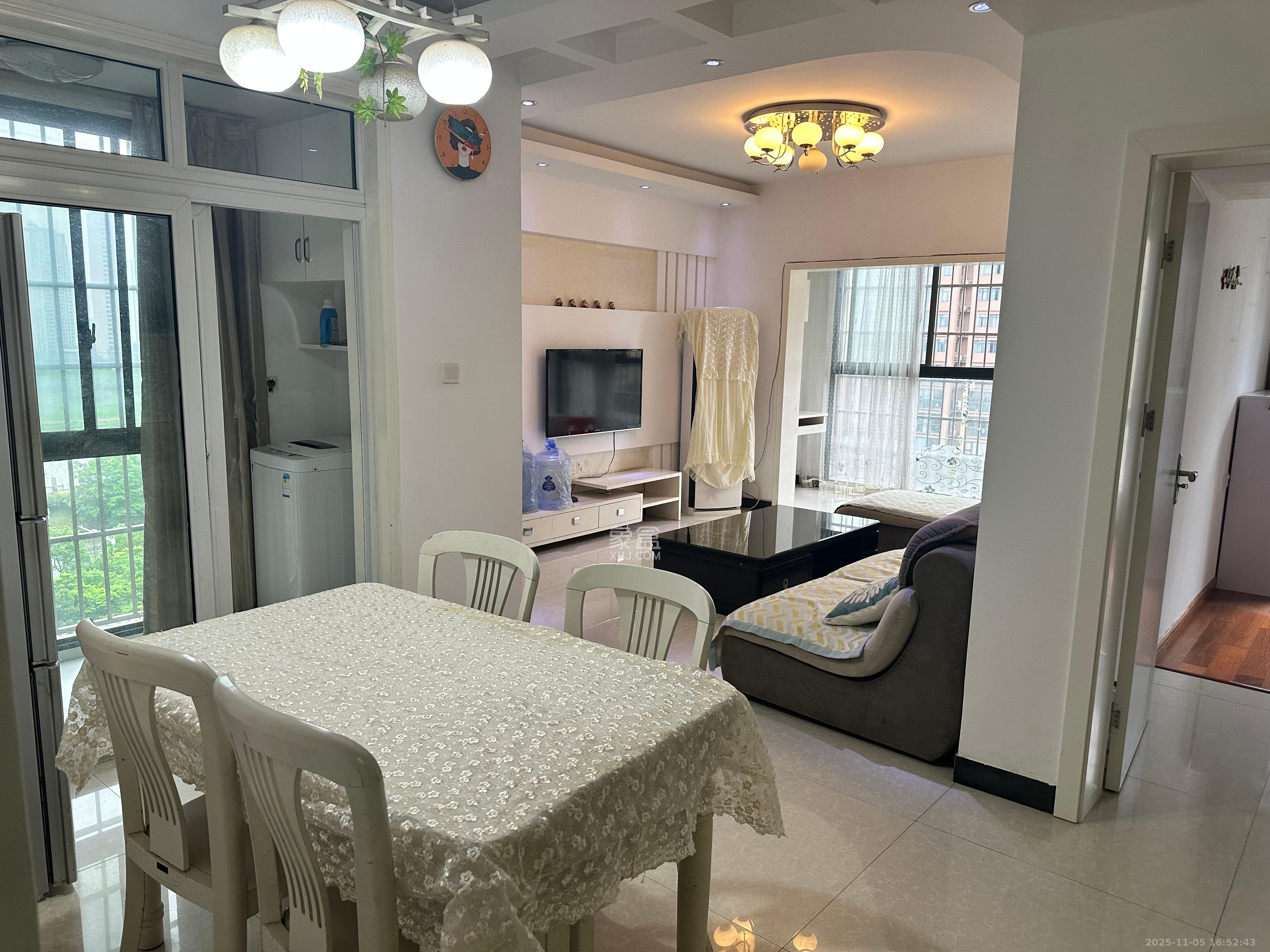 鑫科明珠  2室2厅1卫    2200.0元/月室内图