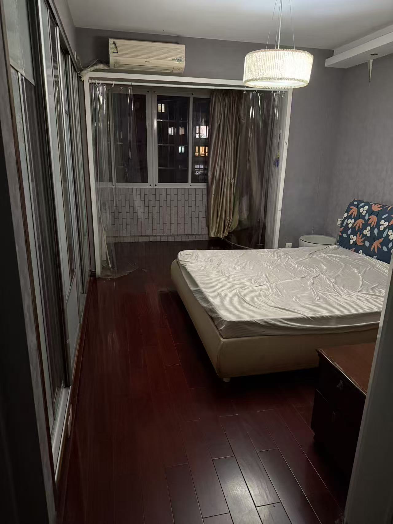 滨湖嘉园（湖滨小区）  3室2厅2卫    2600.0元/月户型图