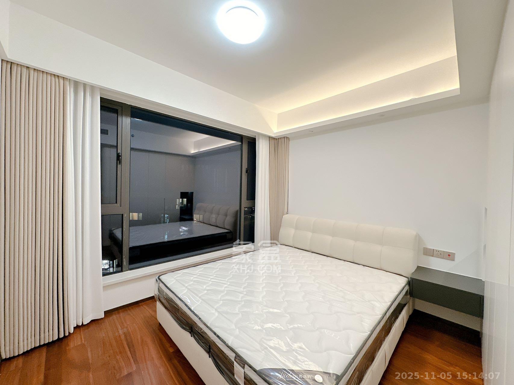 北辰瀚江府  3室2厅2卫    8500.0元/月室内图