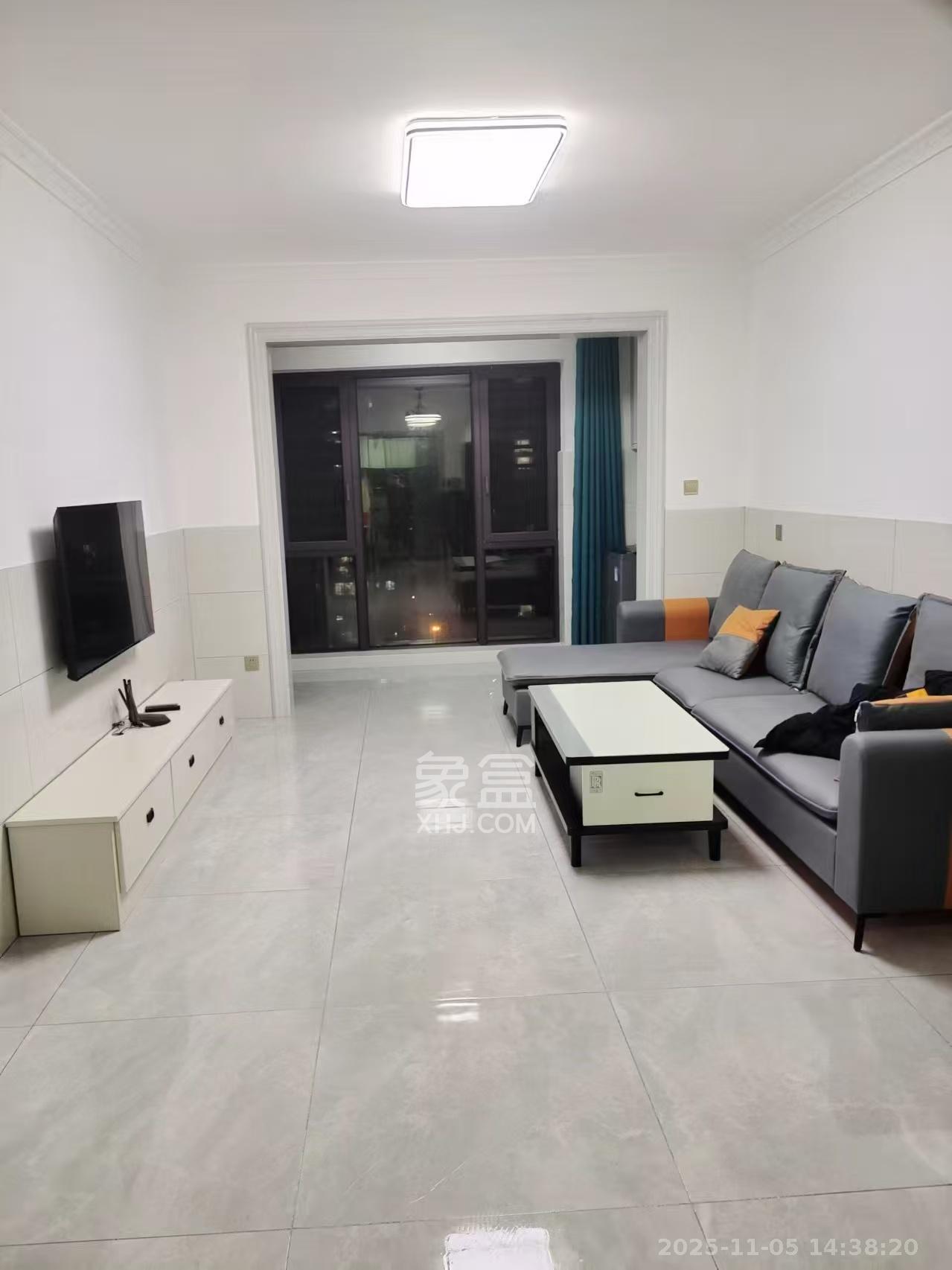 和润园三期 2室1厅1卫 2300.0元/月 和润园三期 2室1厅1卫 2300.0元/月室内图