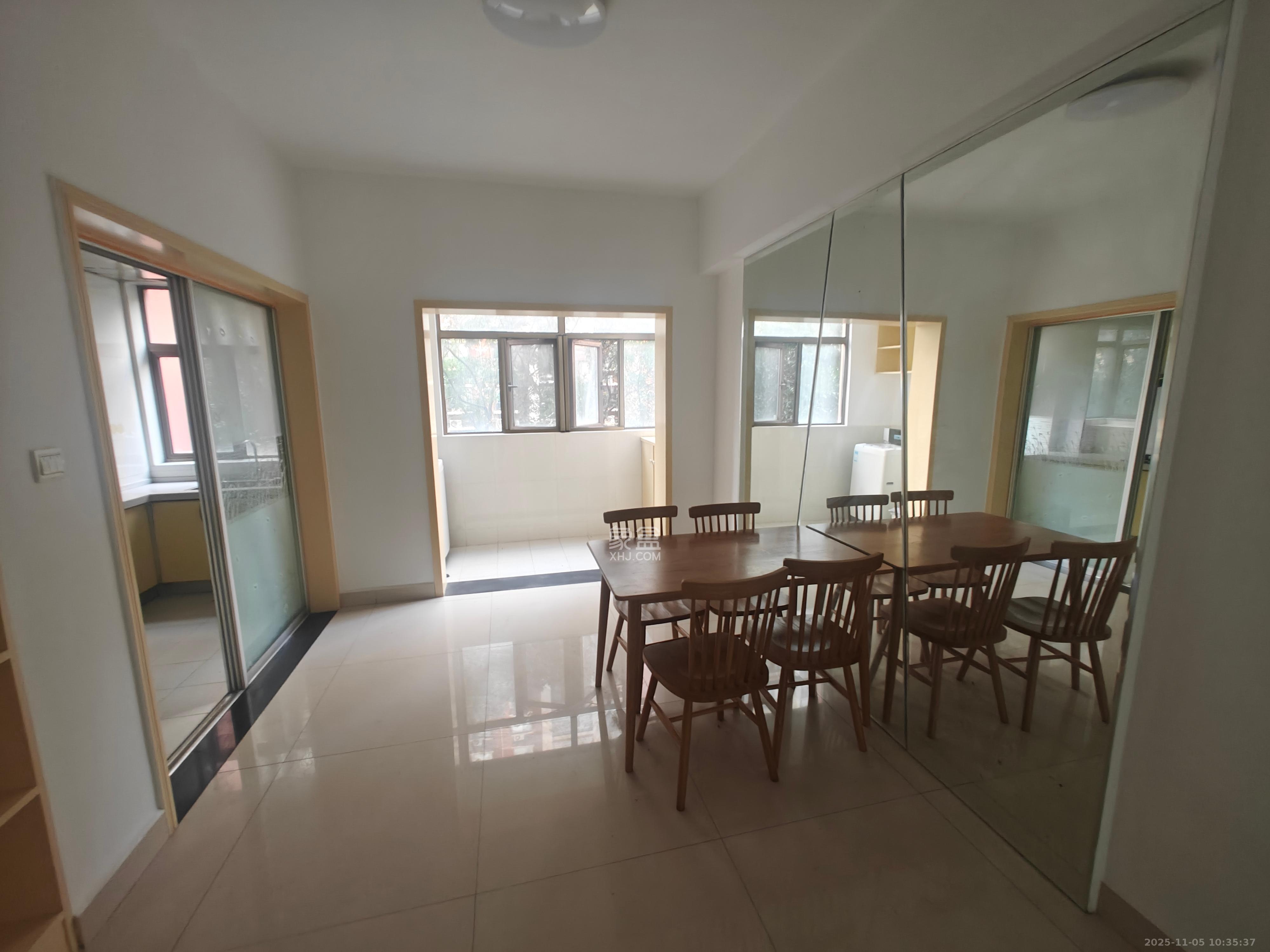 西岸润泽府  3室2厅2卫    3100.0元/月室内图