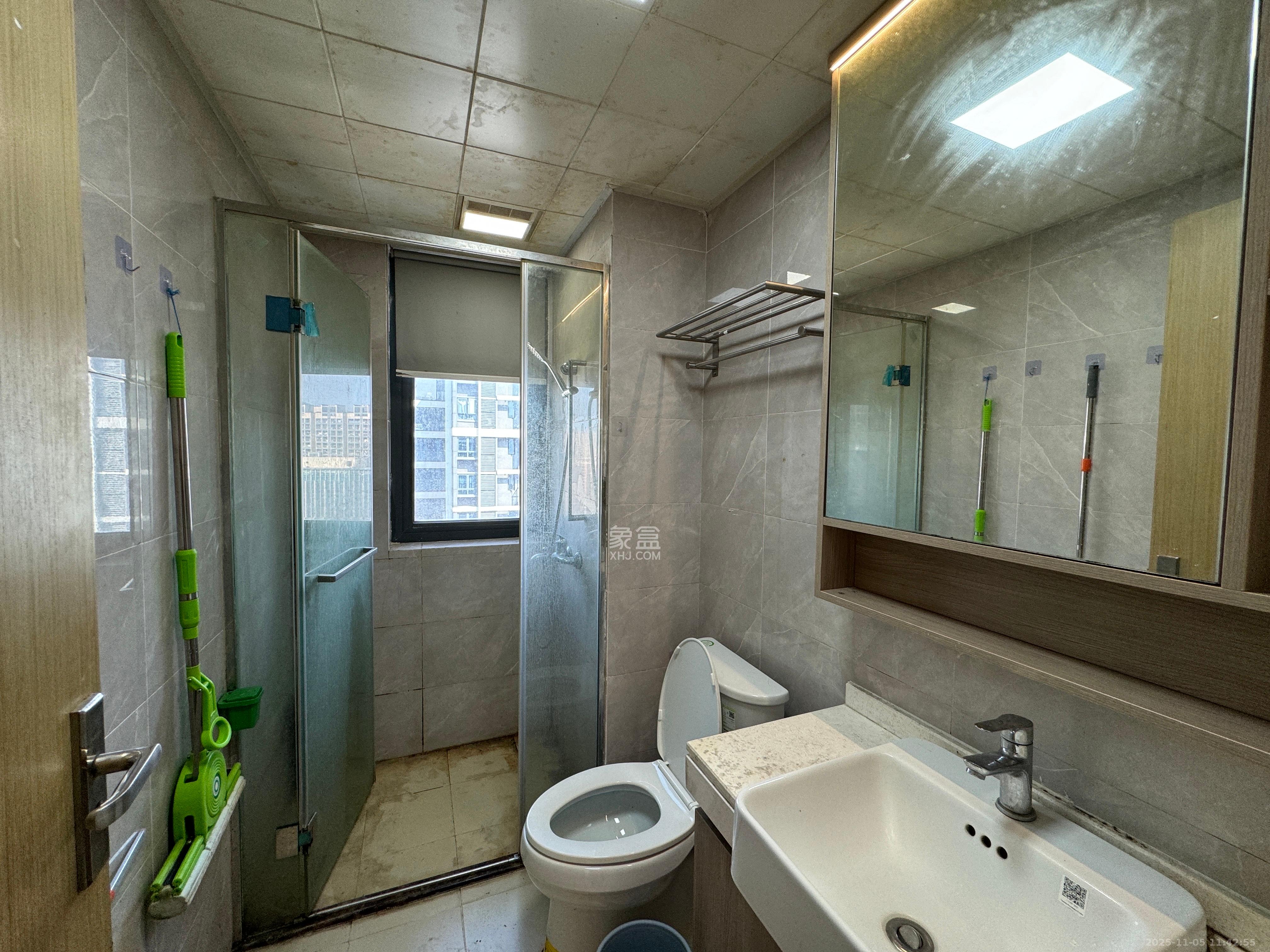 清控湖山雅居北区 4室2厅2卫 2500.0元/月 清控湖山雅居北区 4室2厅2卫 2500.0元/月室内图