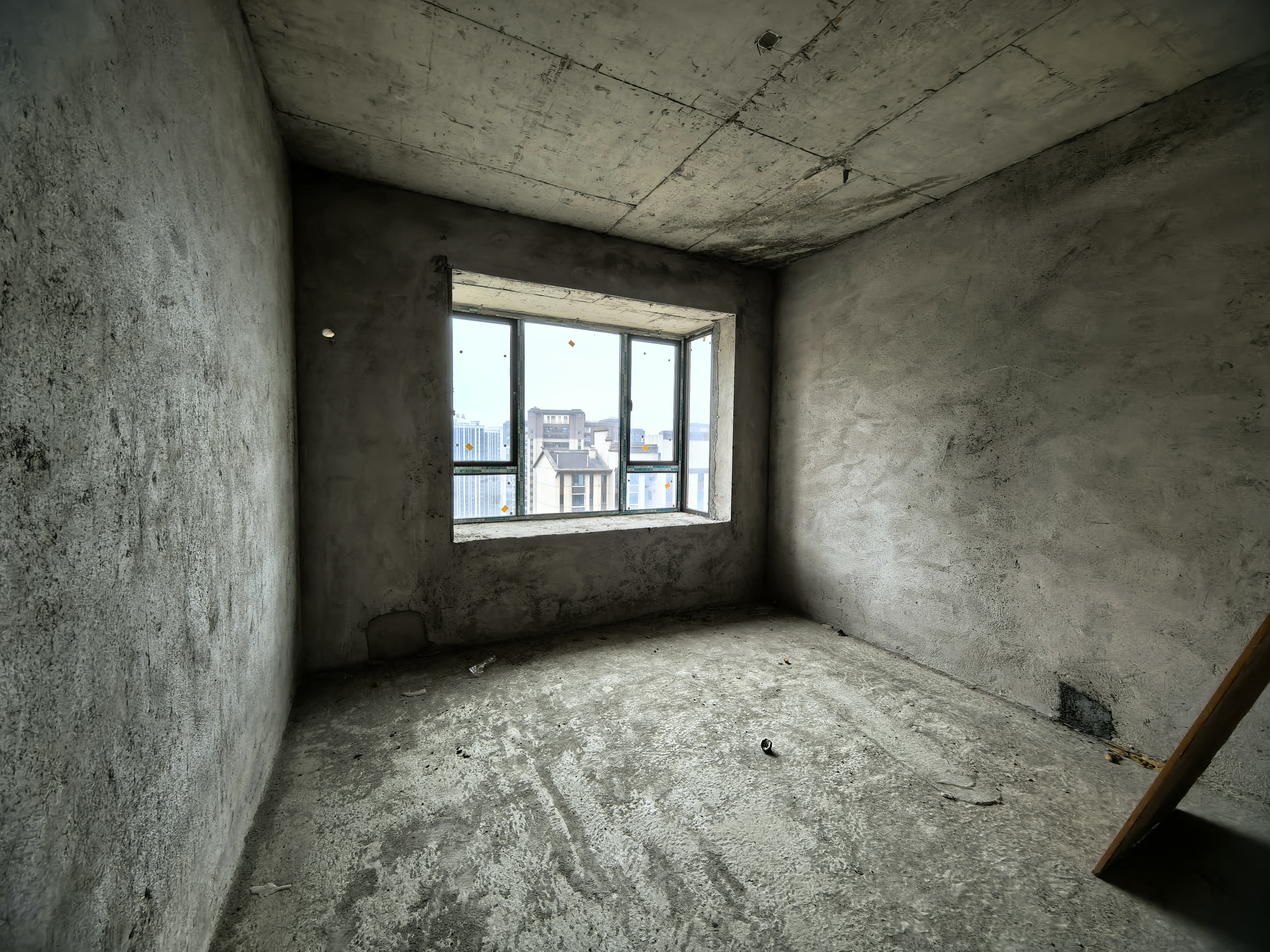 天空之眼-君天公馆 4室2厅2卫 70.0万 天空之眼-君天公馆 4室2厅2卫 70.0万客厅