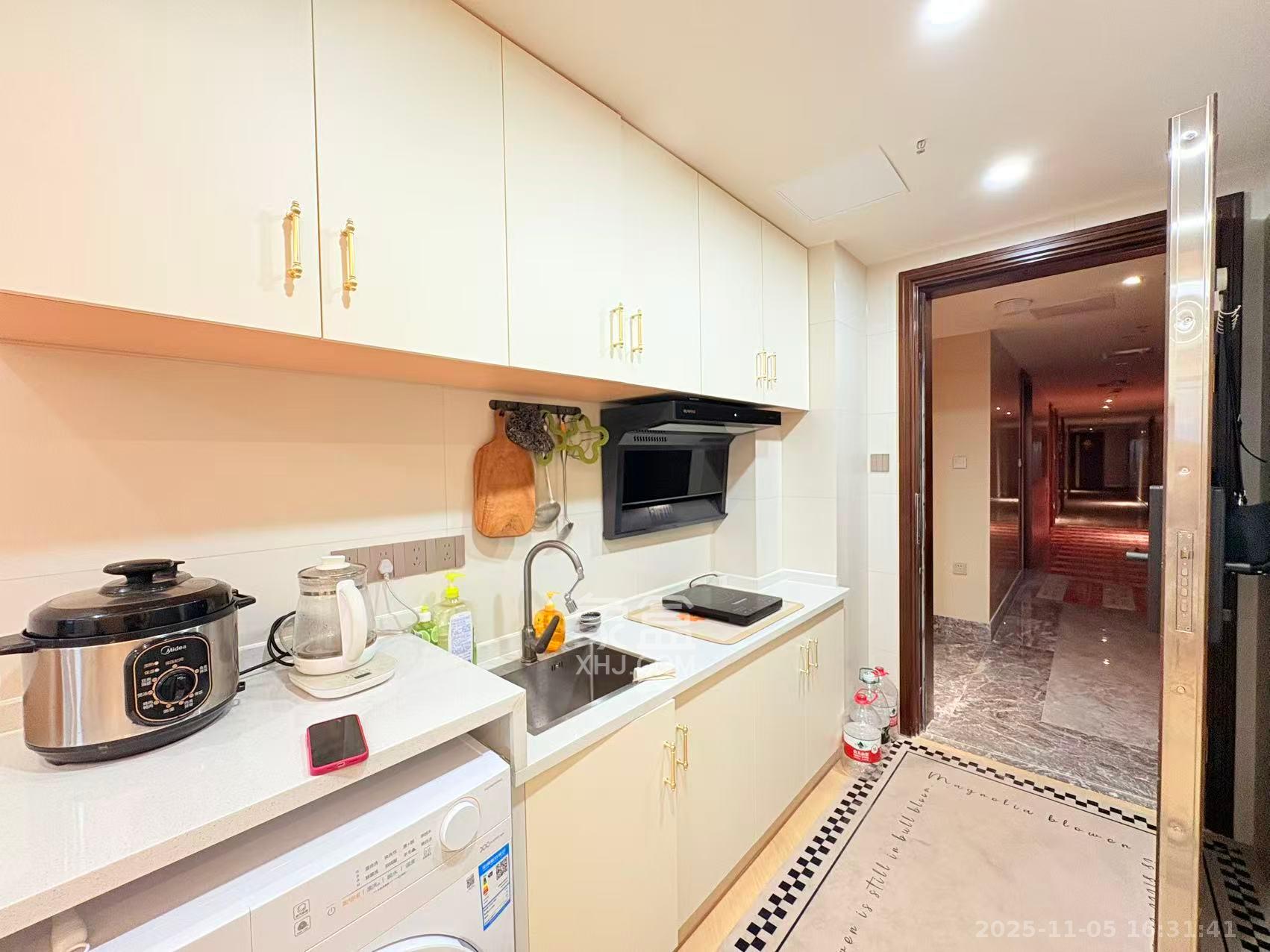 恒大誉府(融誉商业中心) 1室0厅1卫 1700.0元/月 恒大誉府(融誉商业中心) 1室0厅1卫 1700.0元/月室内图