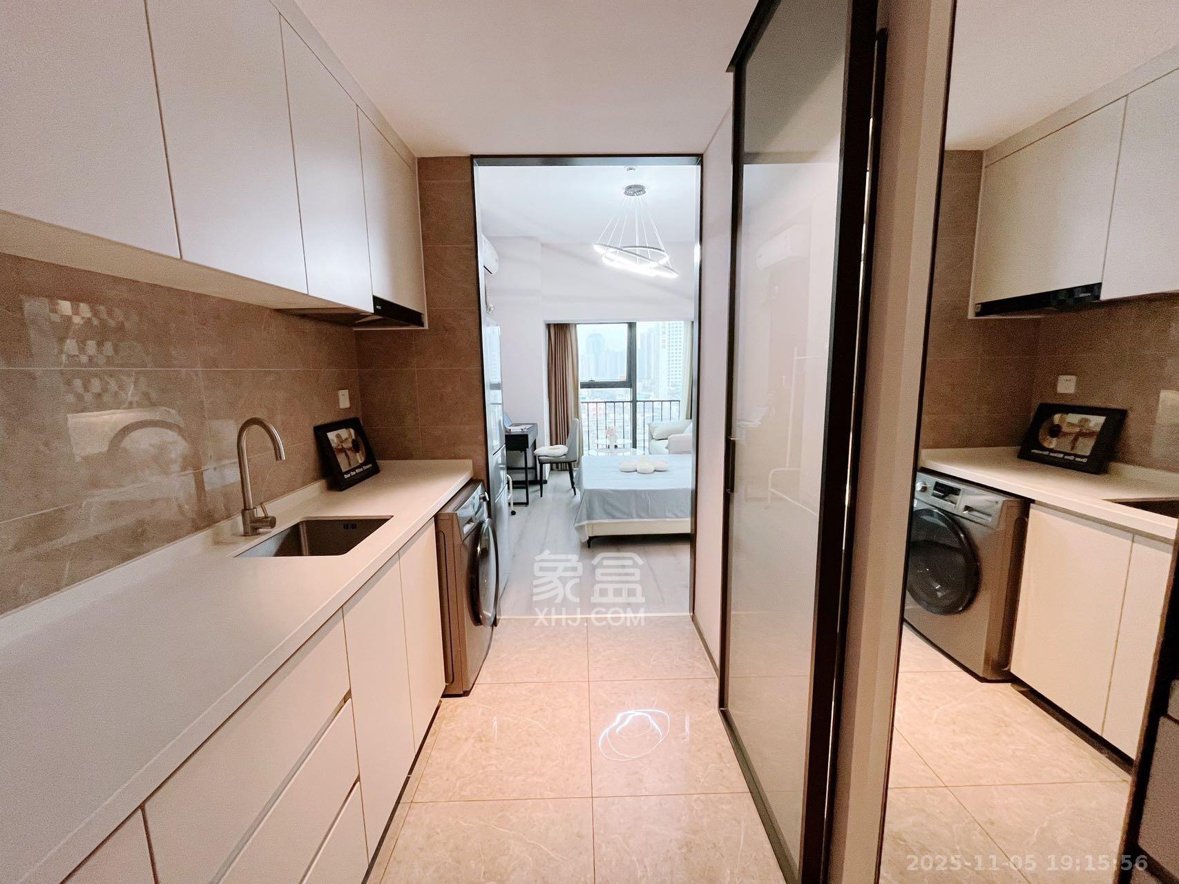 华润置地中心  1室1厅1卫    2700.0元/月室内图