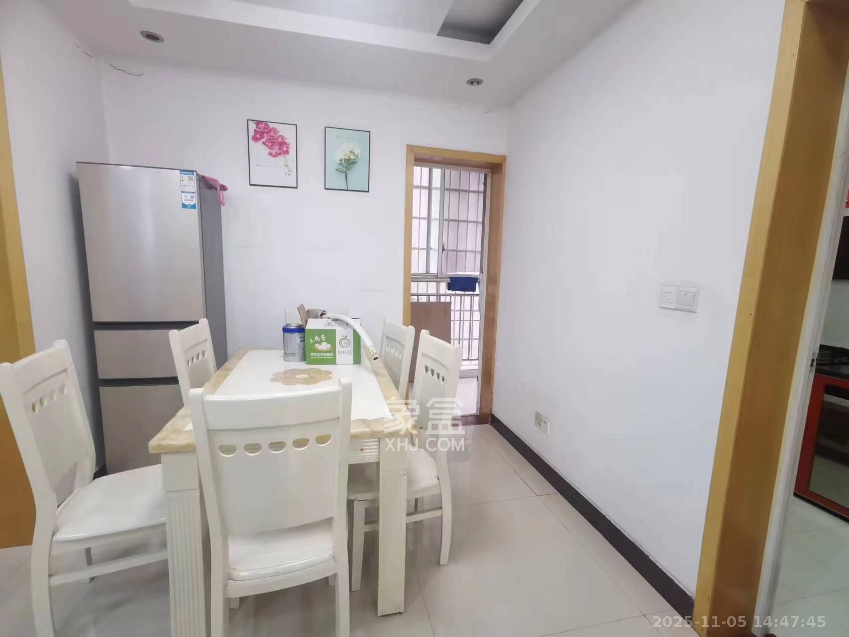 金霞银园 2室2厅1卫 1800.0元/月 金霞银园 2室2厅1卫 1800.0元/月室内图