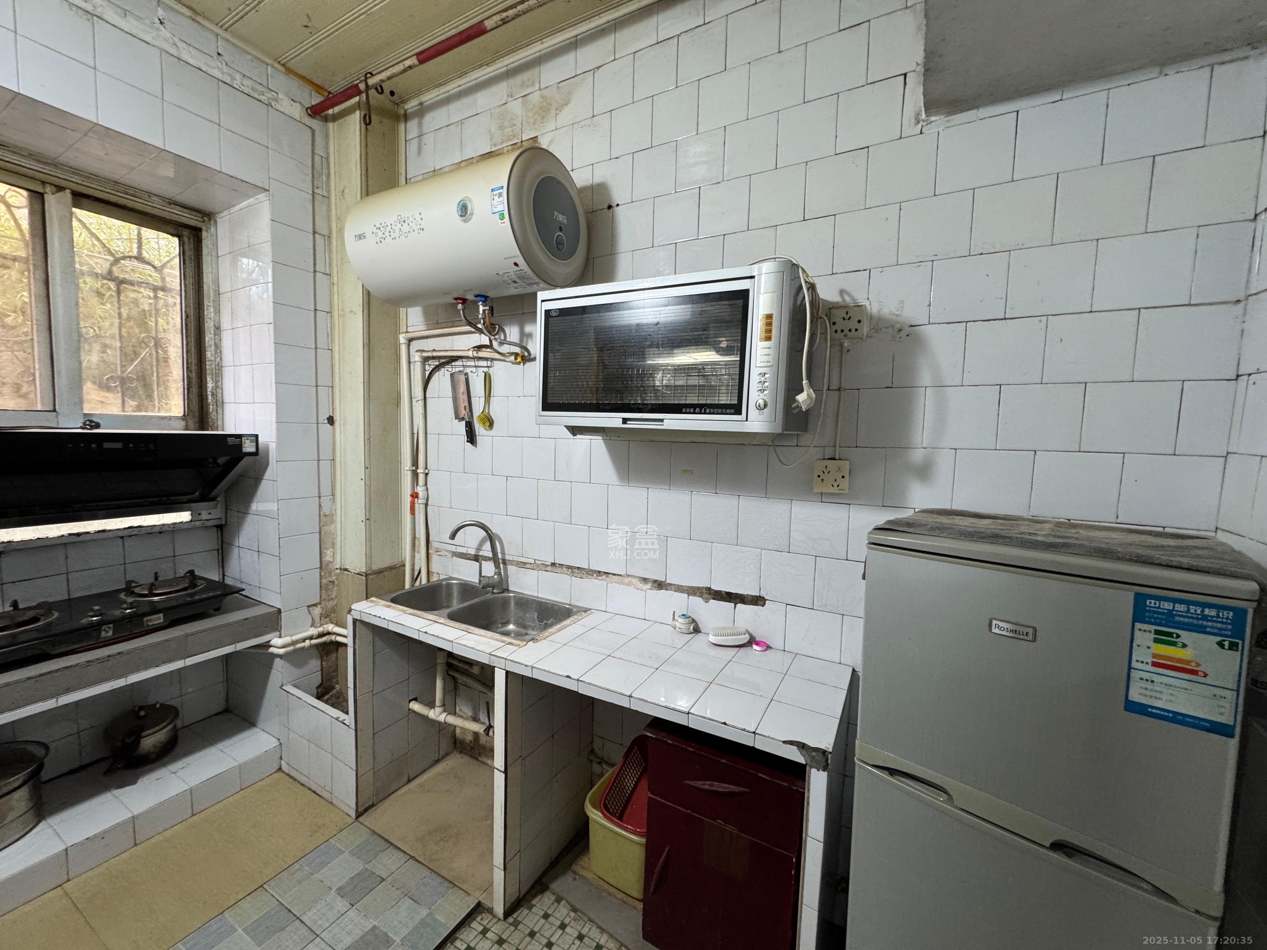 路桥宿舍 2室1厅1卫 1000.0元/月 路桥宿舍 2室1厅1卫 1000.0元/月室内图