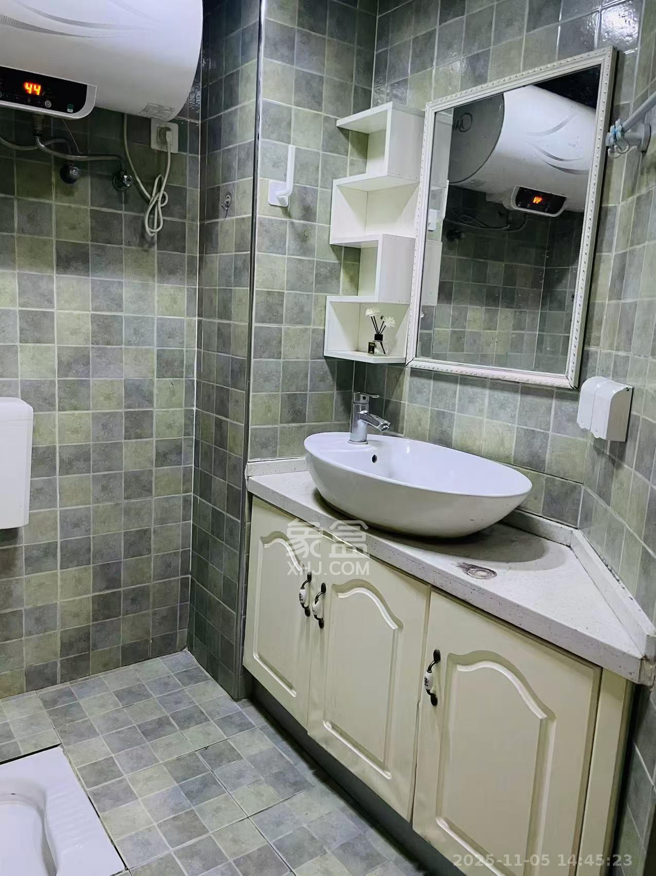 嘉汇公馆  1室1厅1卫    1500.0元/月室内图