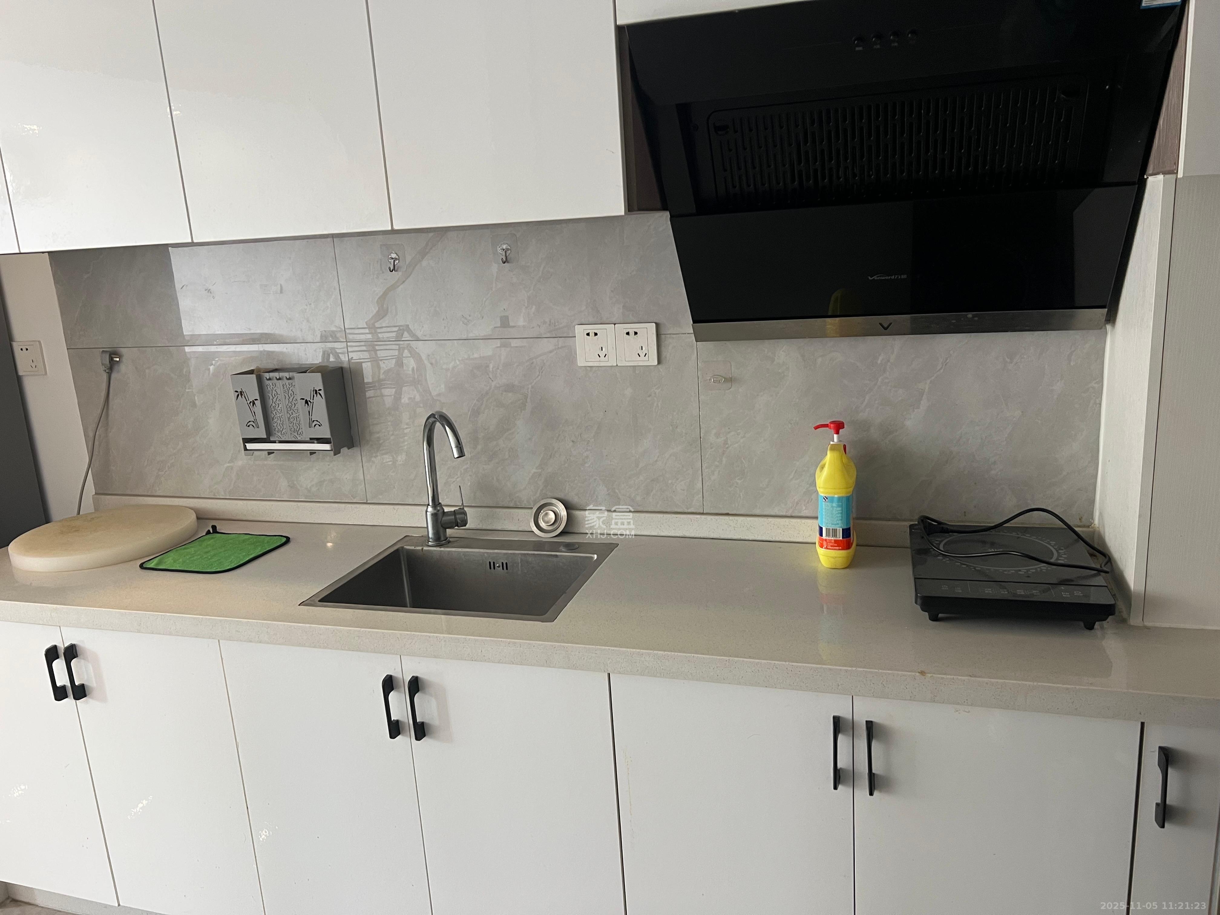 梅溪湖金茂湾 2室2厅1卫 2000.0元/月 梅溪湖金茂湾 2室2厅1卫 2000.0元/月室内图