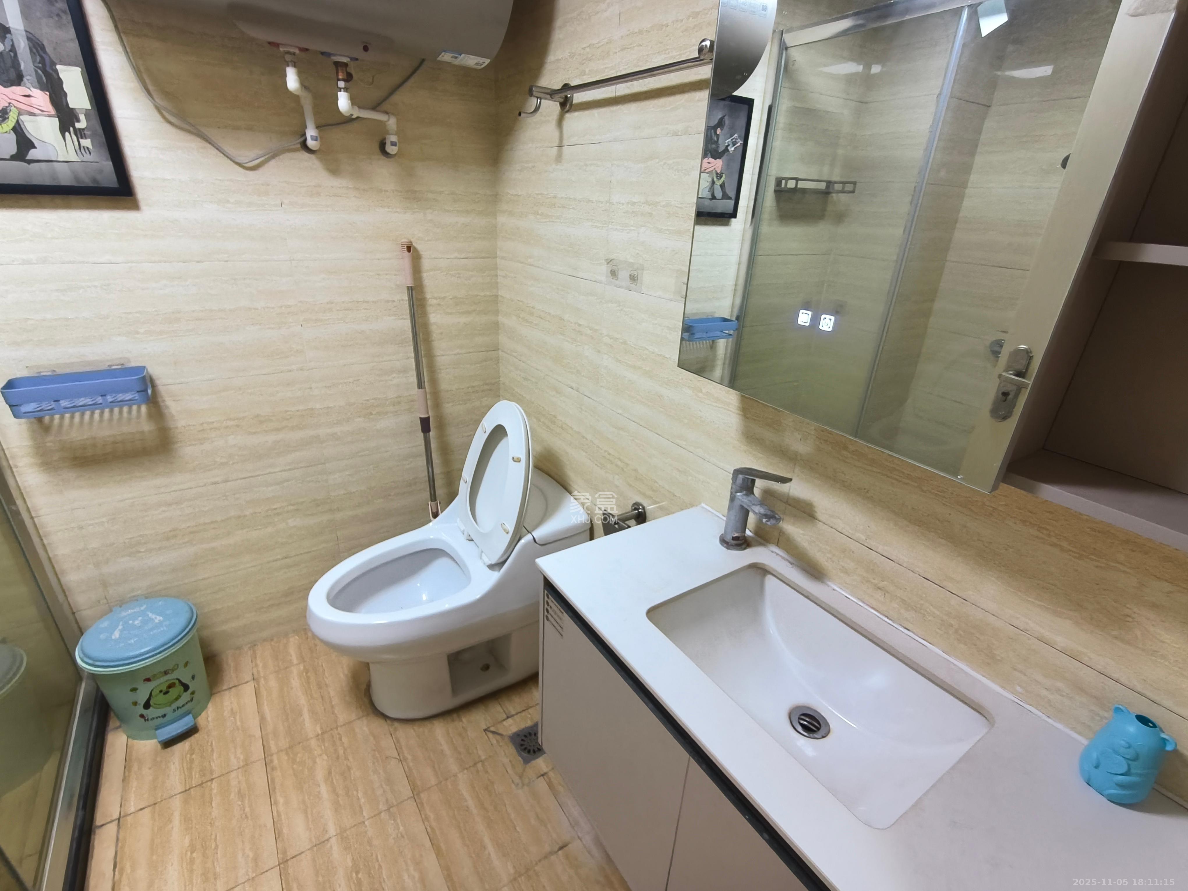 万芙锦城  1室1厅1卫    1500.0元/月室内图