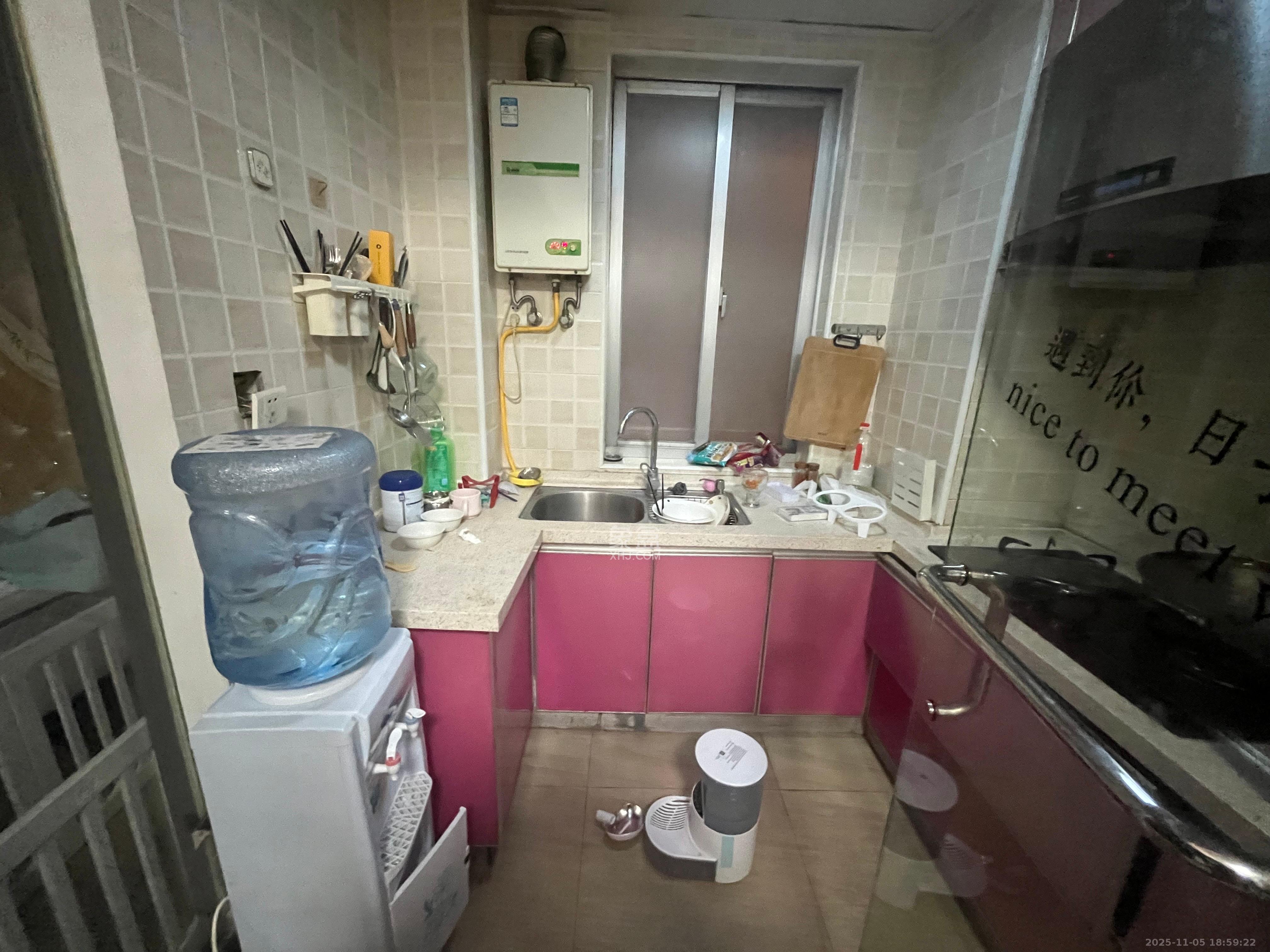 上河国际B座 1室1厅1卫 1600.0元/月 上河国际B座 1室1厅1卫 1600.0元/月室内图