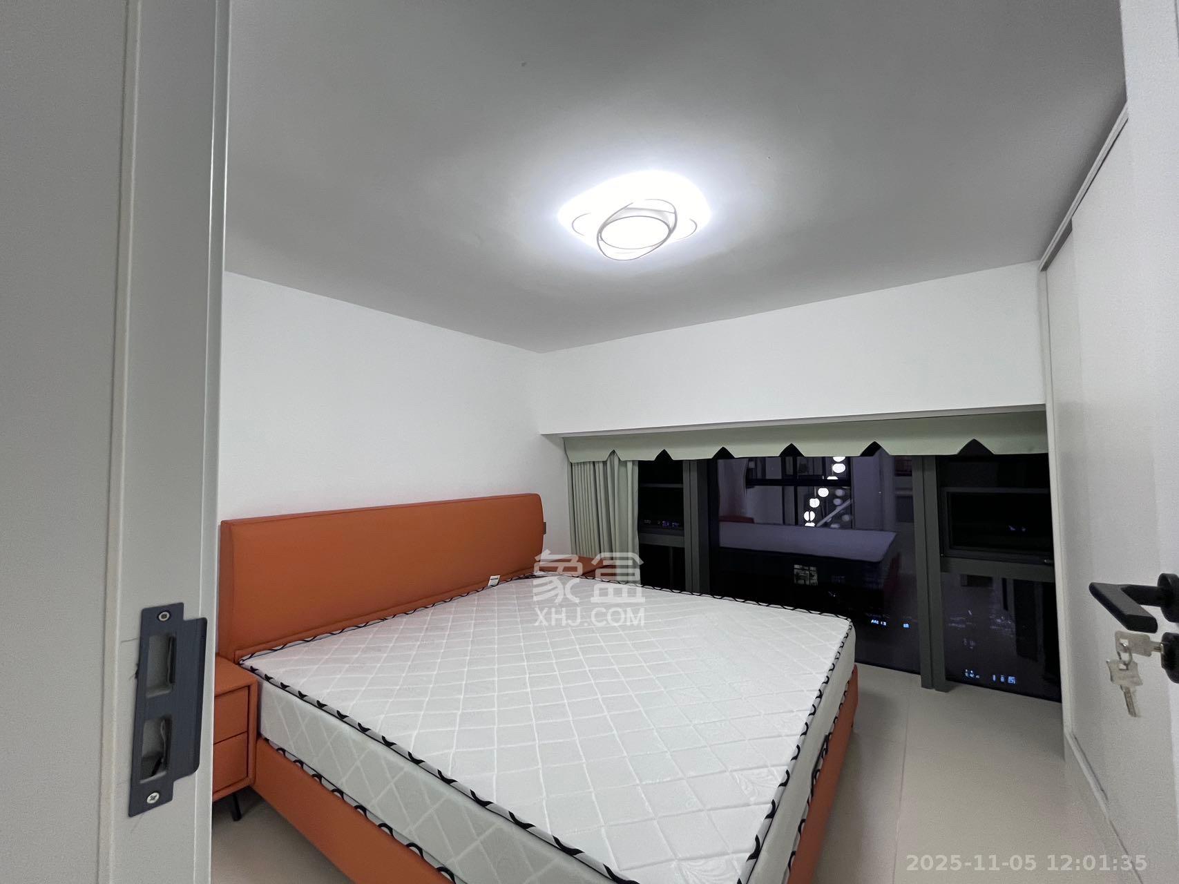 卓越中寰  2室2厅1卫    2600.0元/月室内图