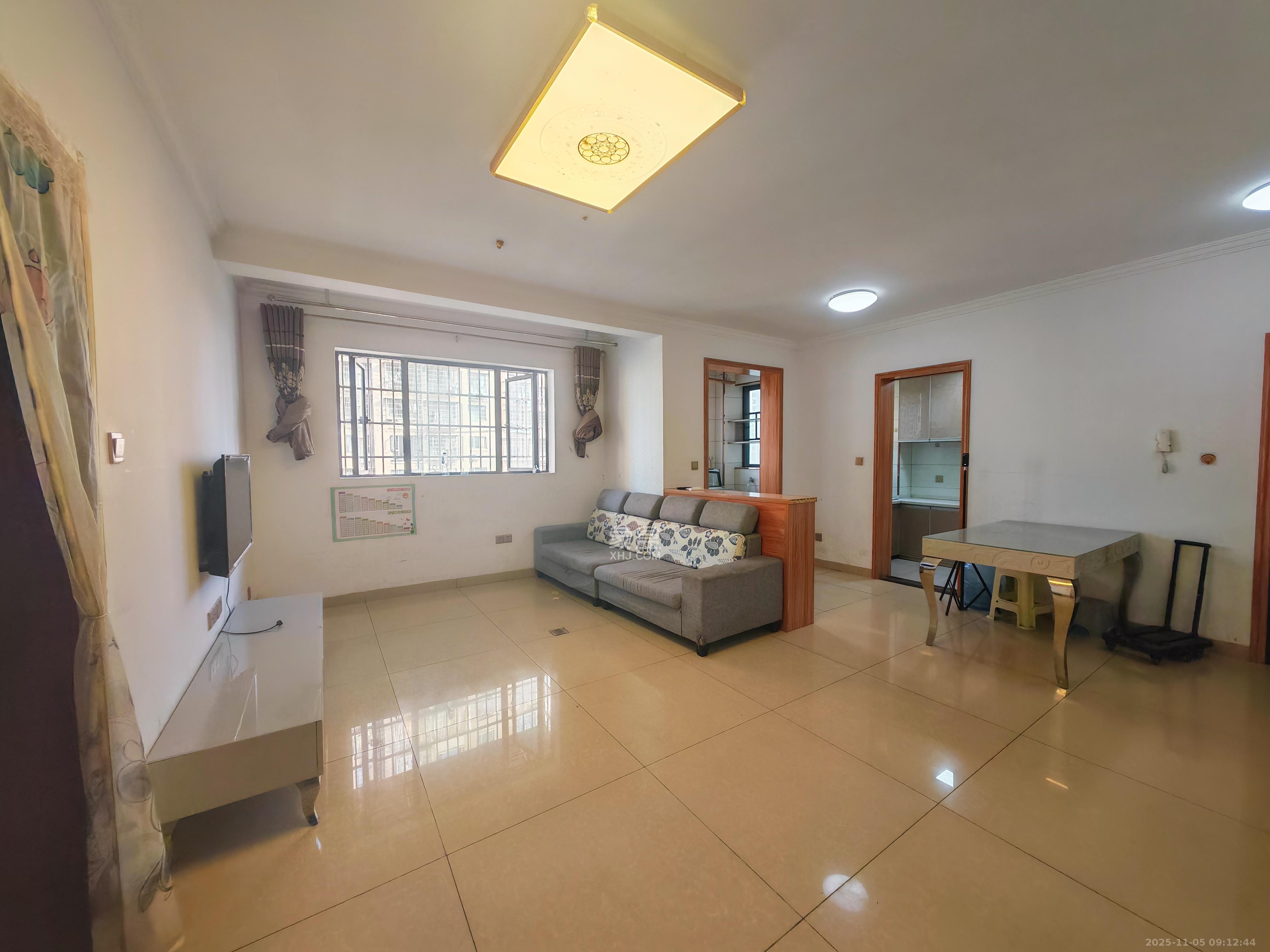 东岸梅园小区 2室2厅1卫 2000.0元/月 东岸梅园小区 2室2厅1卫 2000.0元/月室内图