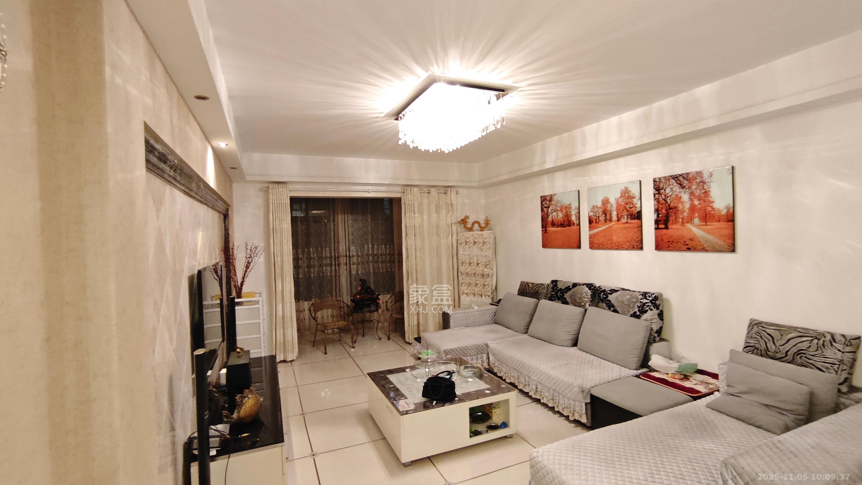 湘电友谊一号  4室2厅2卫    55.0万室内图1