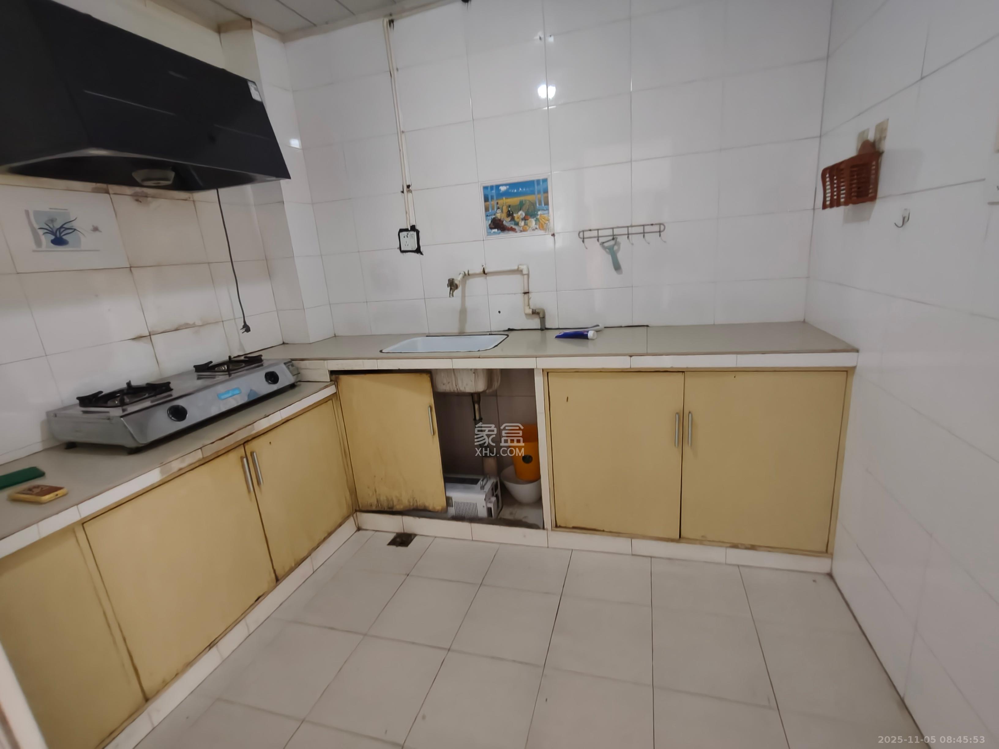 金信阳光在线  2室1厅1卫    900.0元/月室内图