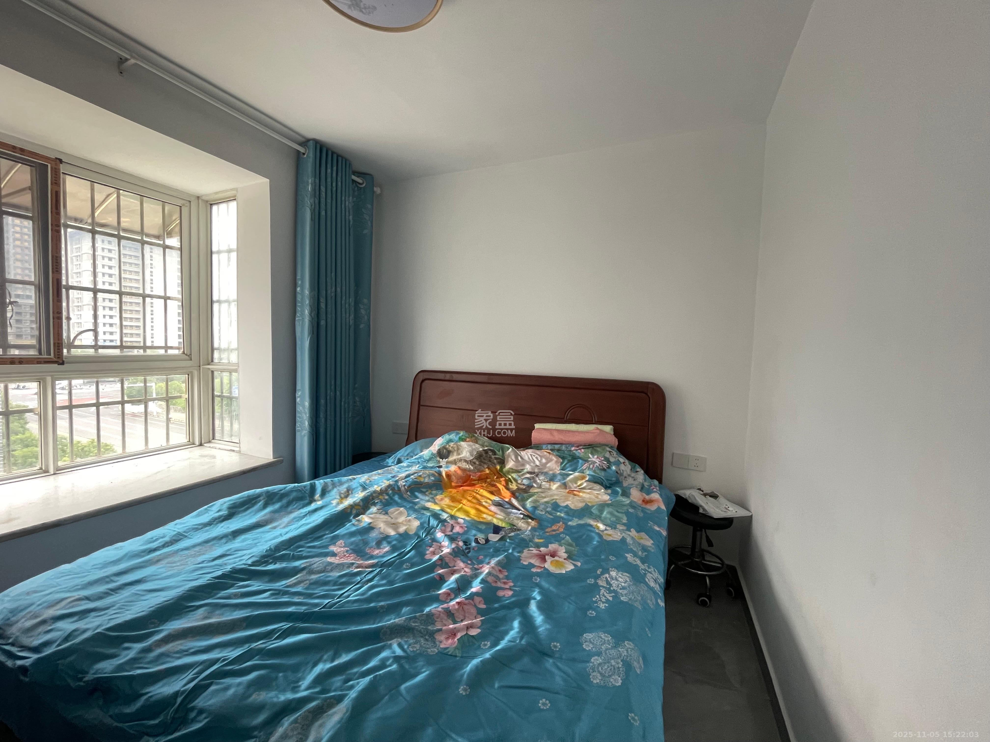 金麓西岸和苑 4室2厅2卫 2600.0元/月 金麓西岸和苑 4室2厅2卫 2600.0元/月室内图