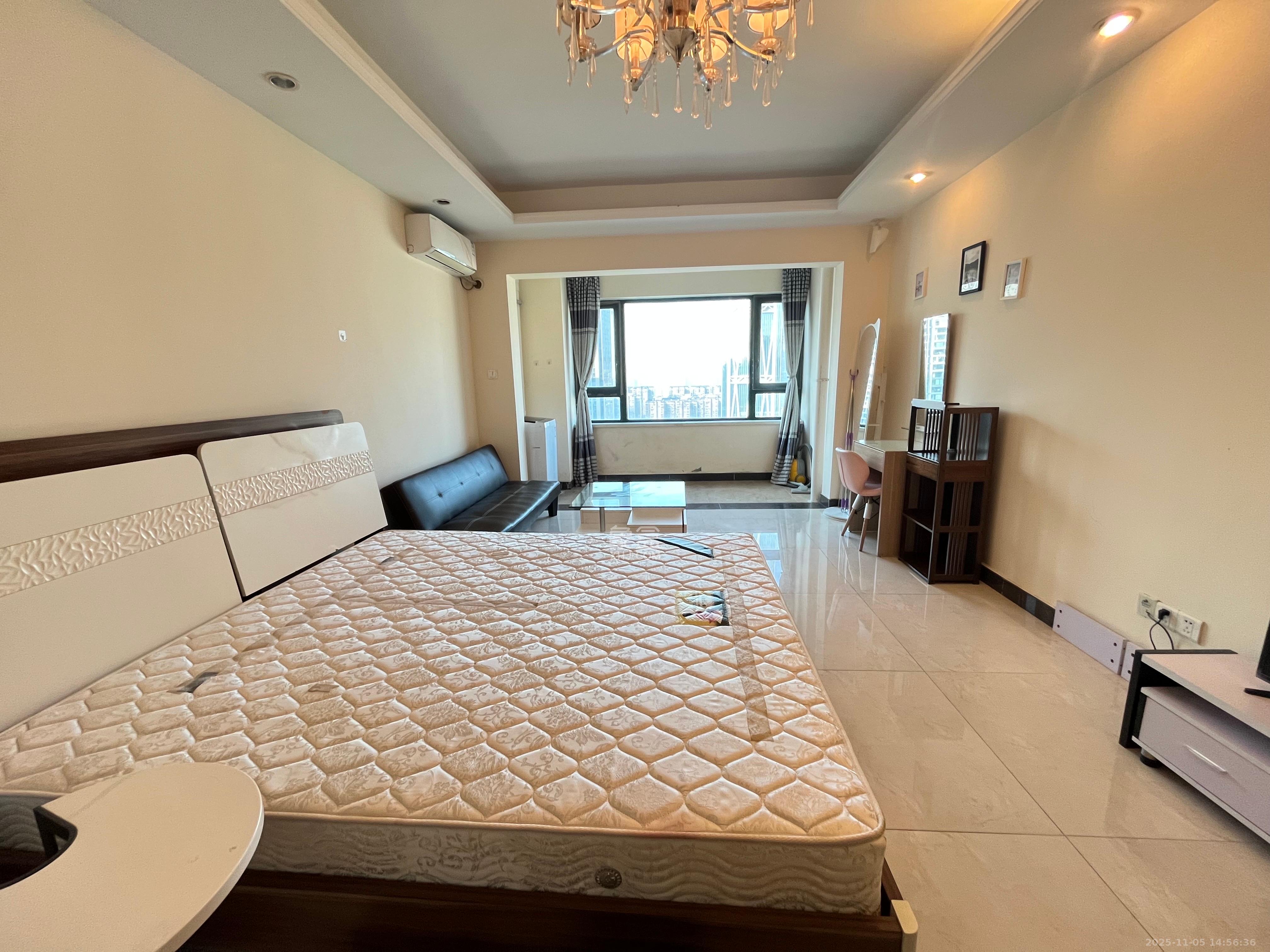 恒大御景湾 1室0厅1卫 1600.0元/月 恒大御景湾 1室0厅1卫 1600.0元/月室内图