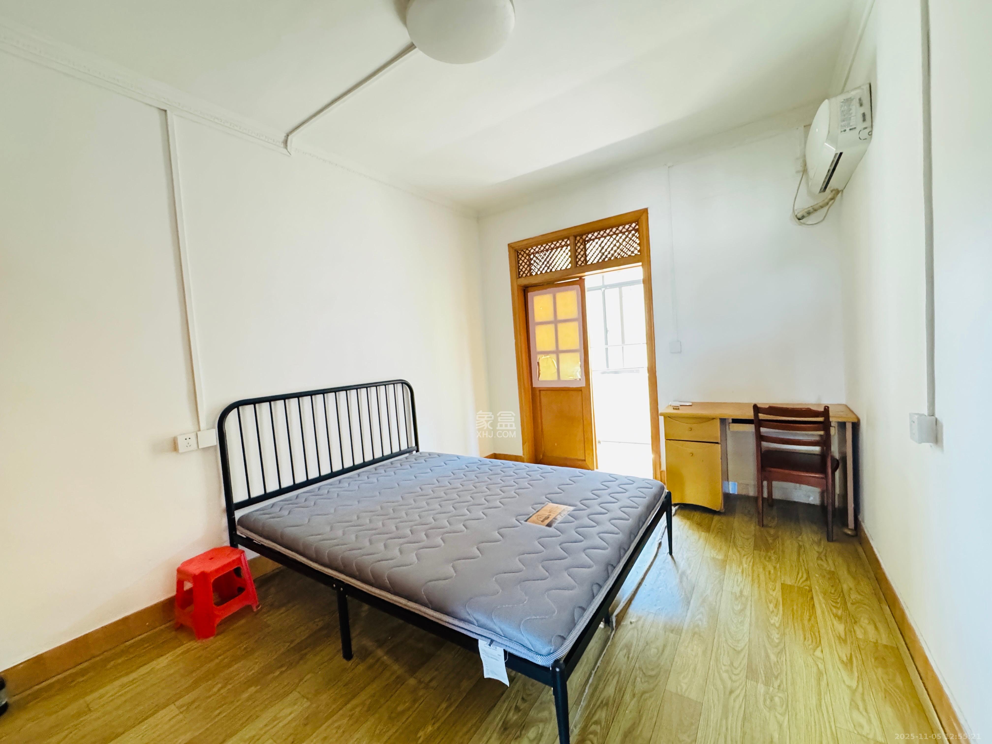 东瓜山二村 2室1厅1卫 1400.0元/月 东瓜山二村 2室1厅1卫 1400.0元/月室内图