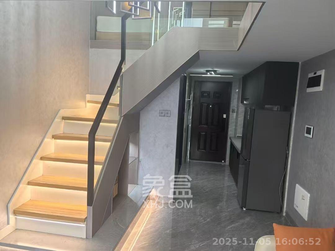 华润翡翠府  1室1厅1卫    1800.0元/月室内图