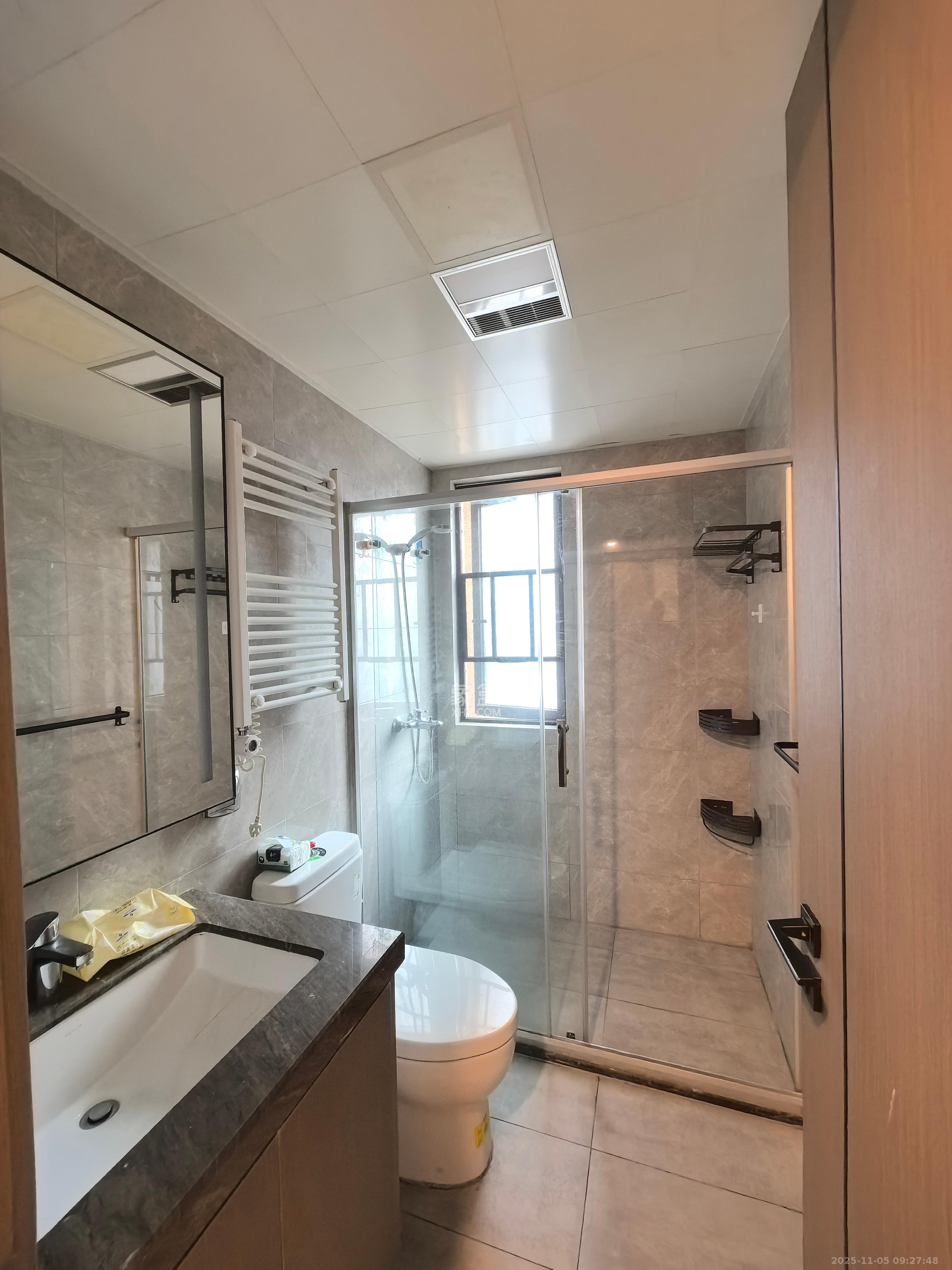 金茂建发泊悦  4室2厅2卫    4380.0元/月室内图