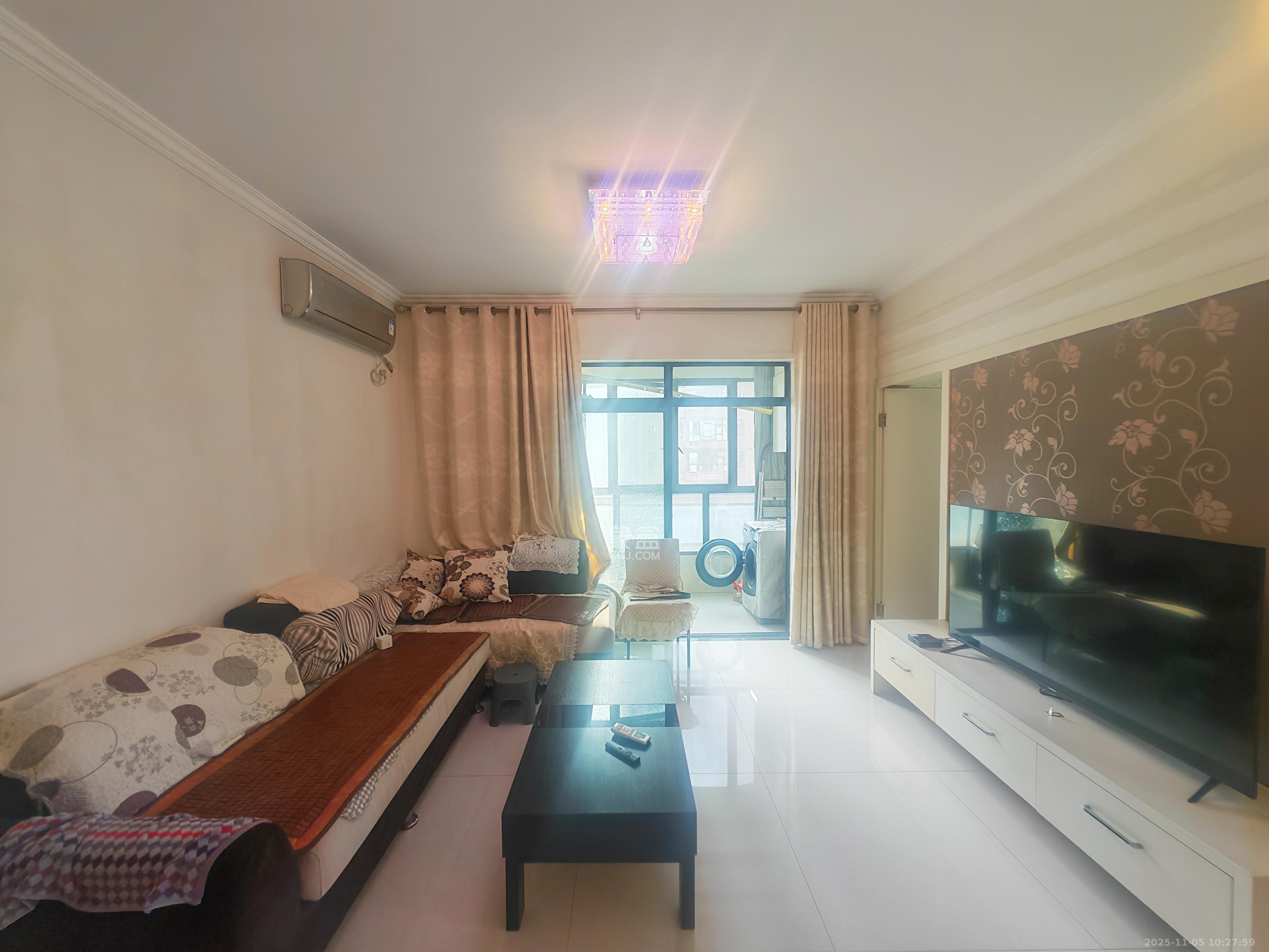 湘府9号  2室1厅1卫    1800.0元/月