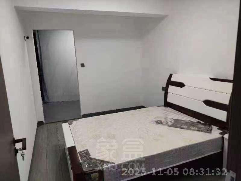 大江观邸-富基花园  5室2厅2卫    2800.0元/月室内图