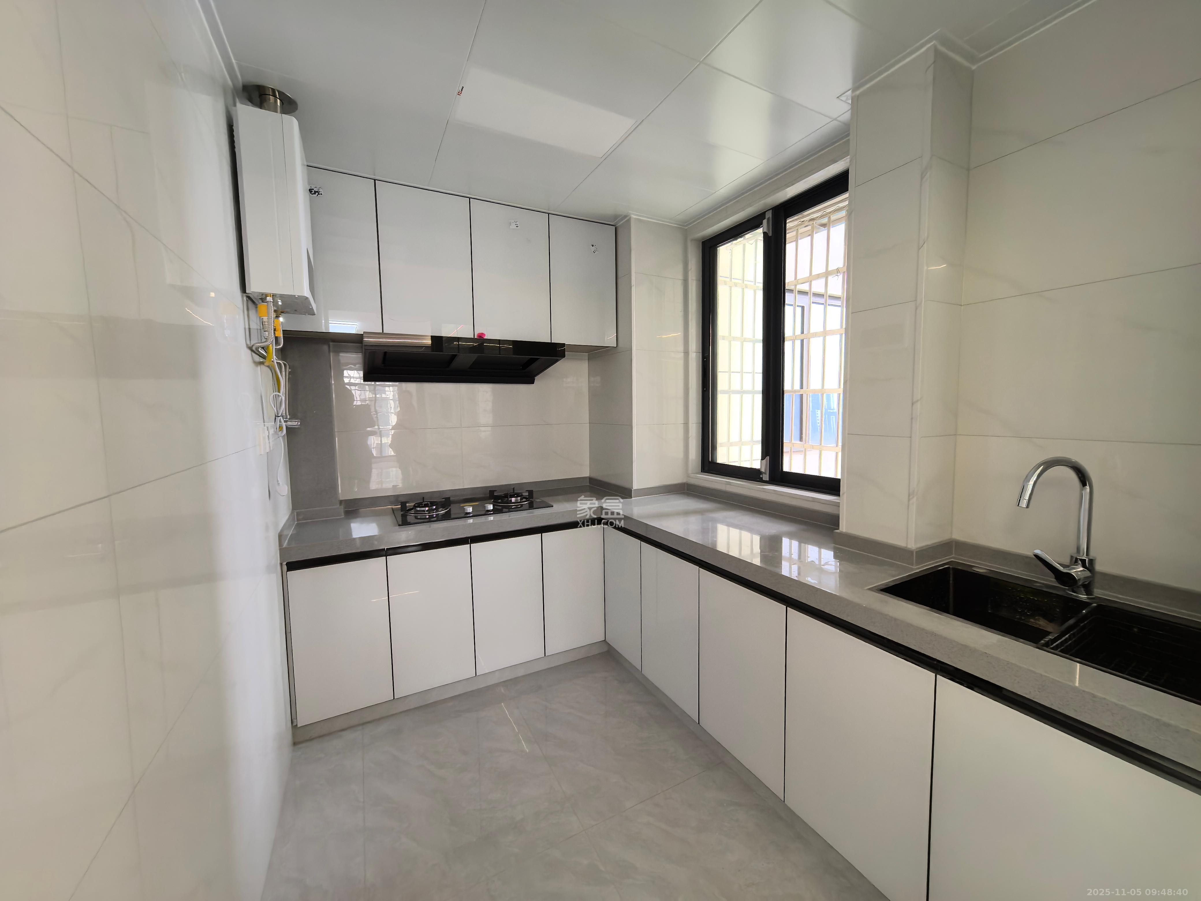 和景家园二期 2室1厅1卫 1800.0元/月 和景家园二期 2室1厅1卫 1800.0元/月室内图