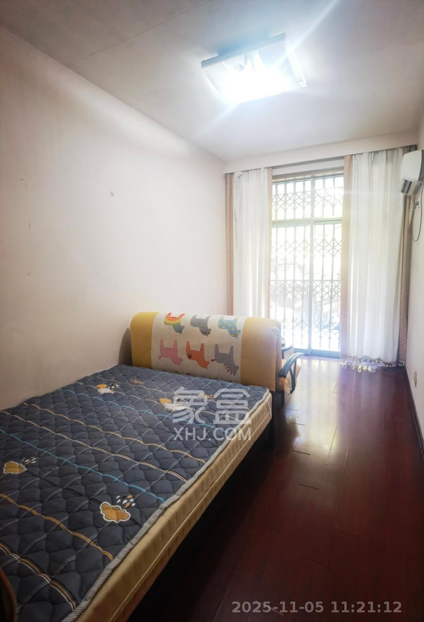 高升小区 3室2厅2卫 2100.0元/月 高升小区 3室2厅2卫 2100.0元/月室内图