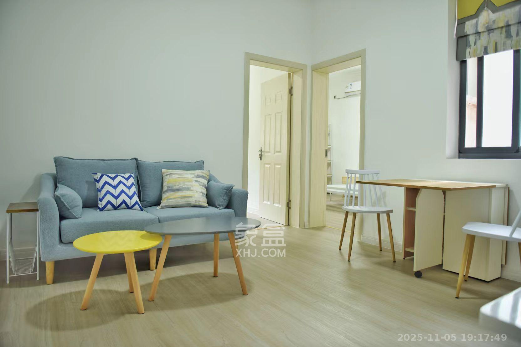 一轻局宿舍（夕佳苑麻园湾巷137号）  2室1厅1卫    2500.0元/月室内图