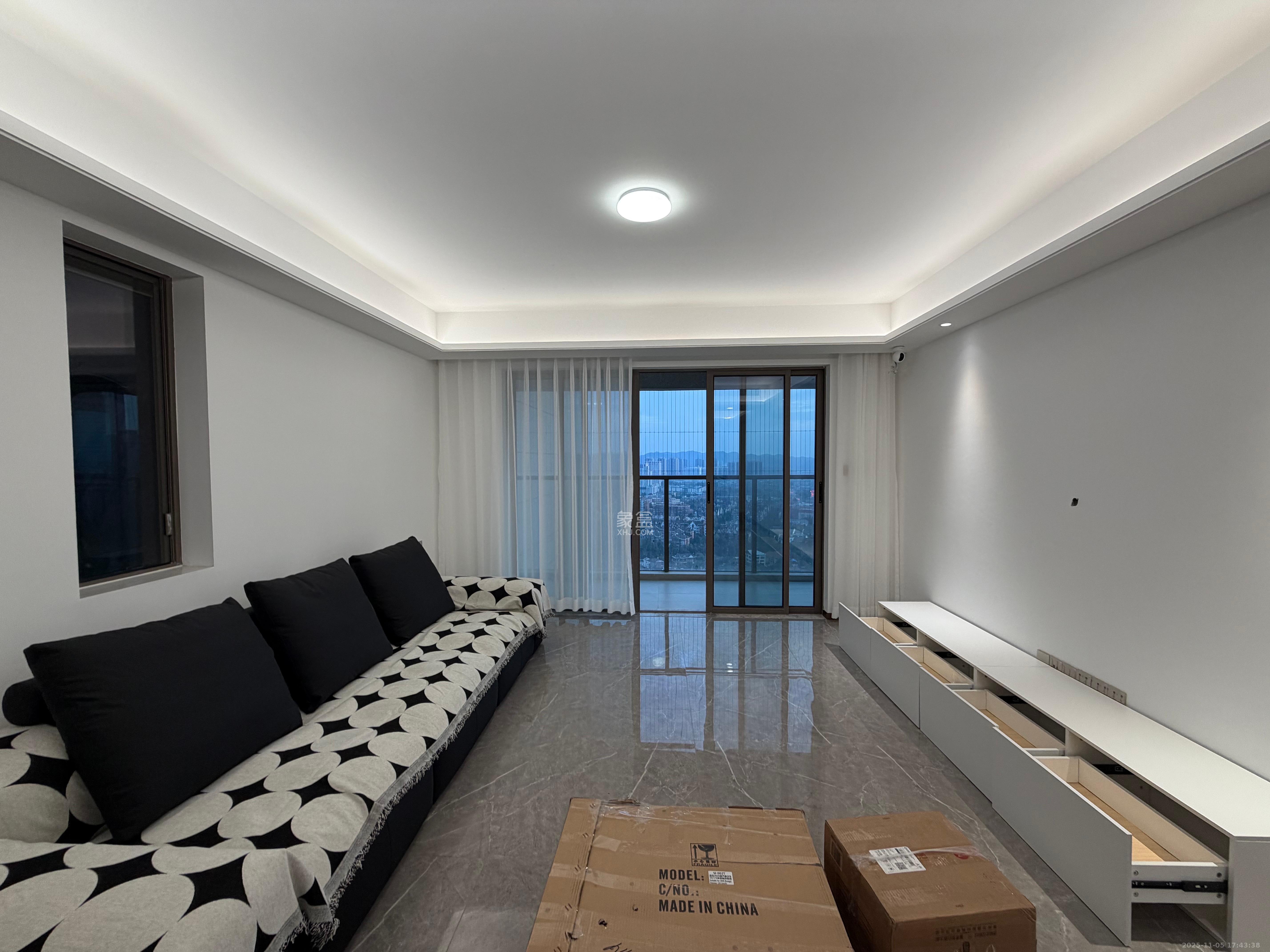 长沙溪山悦  4室2厅2卫    3400.0元/月