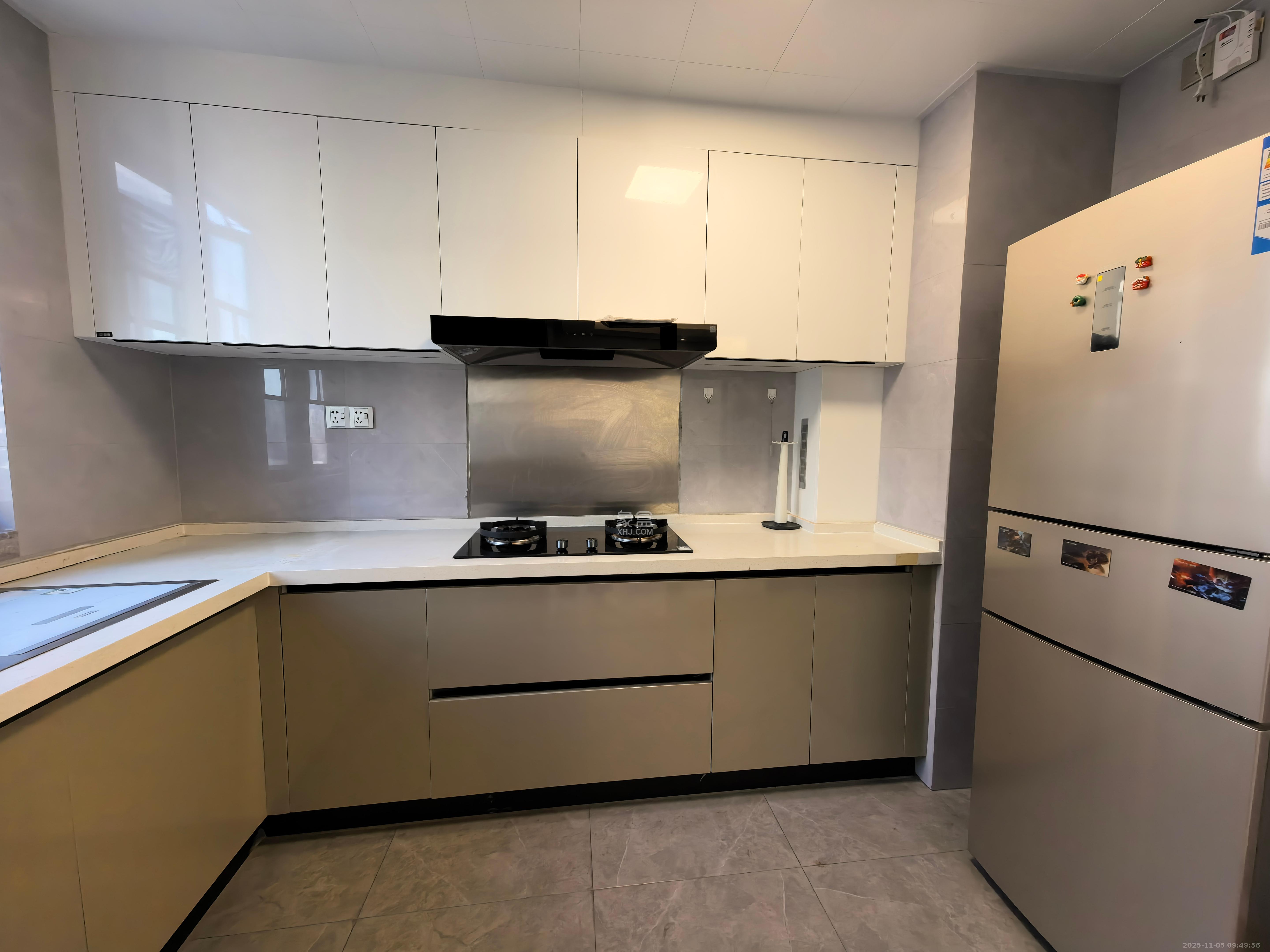 中国铁建湘语梅溪 4室2厅2卫 3200.0元/月 中国铁建湘语梅溪 4室2厅2卫 3200.0元/月室内图