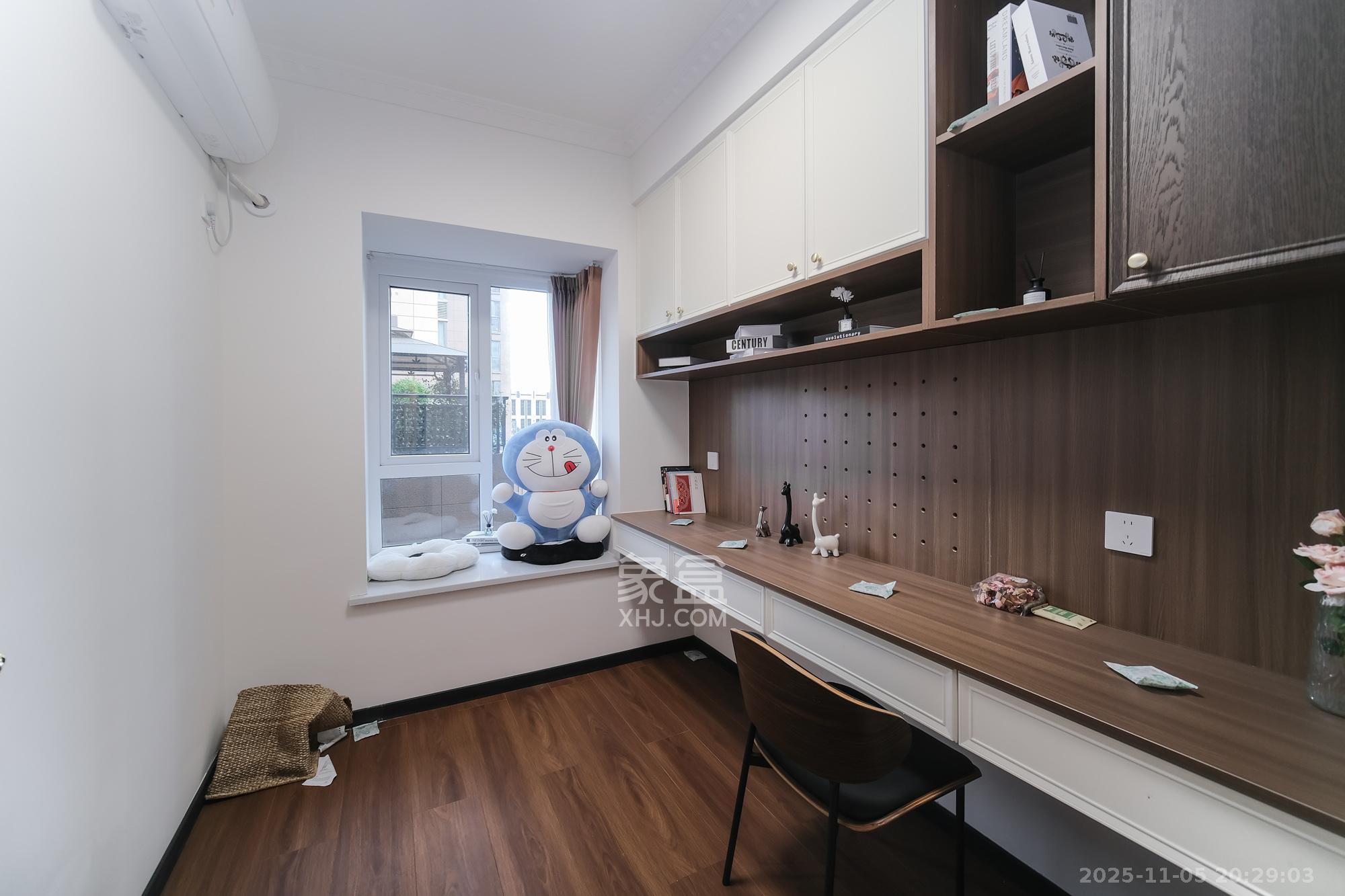 荣盛花语城 2室2厅1卫 85.8万 荣盛花语城 2室2厅1卫 85.8万卧室