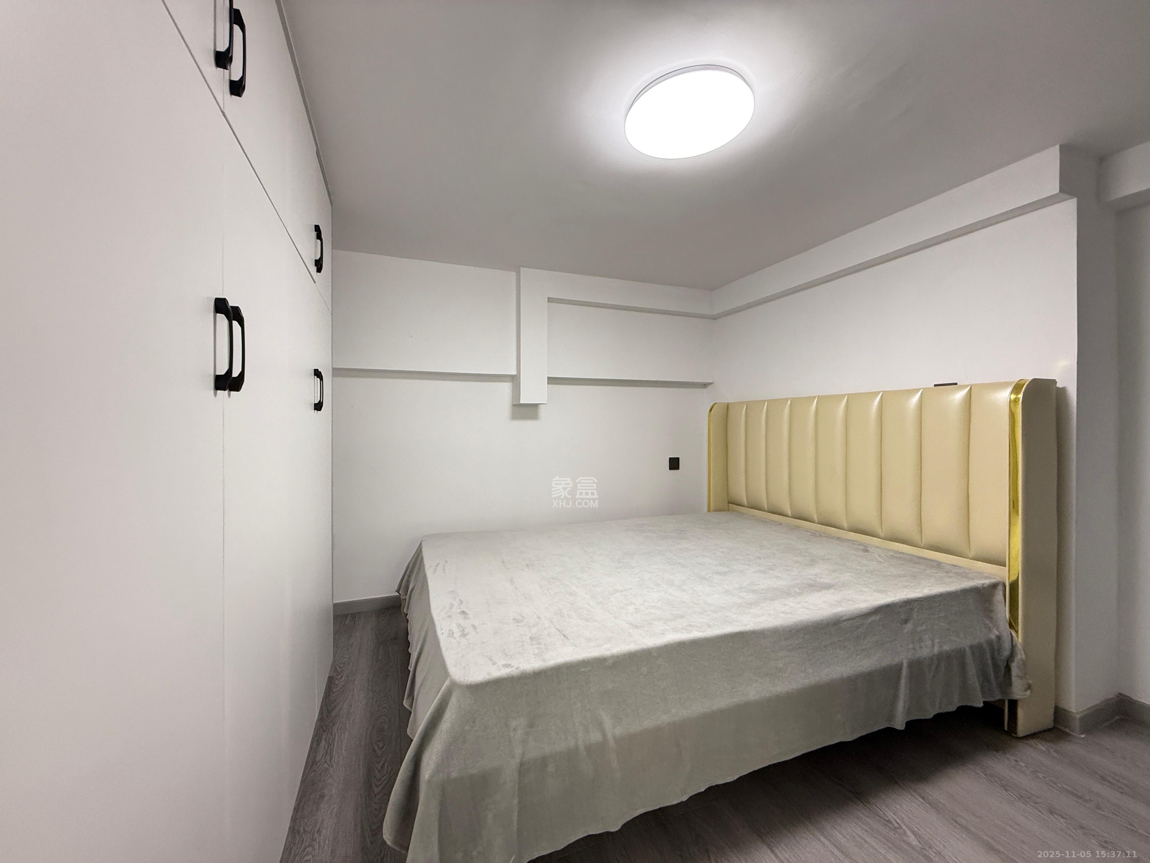 太阳城  2室1厅1卫    1700.0元/月室内图