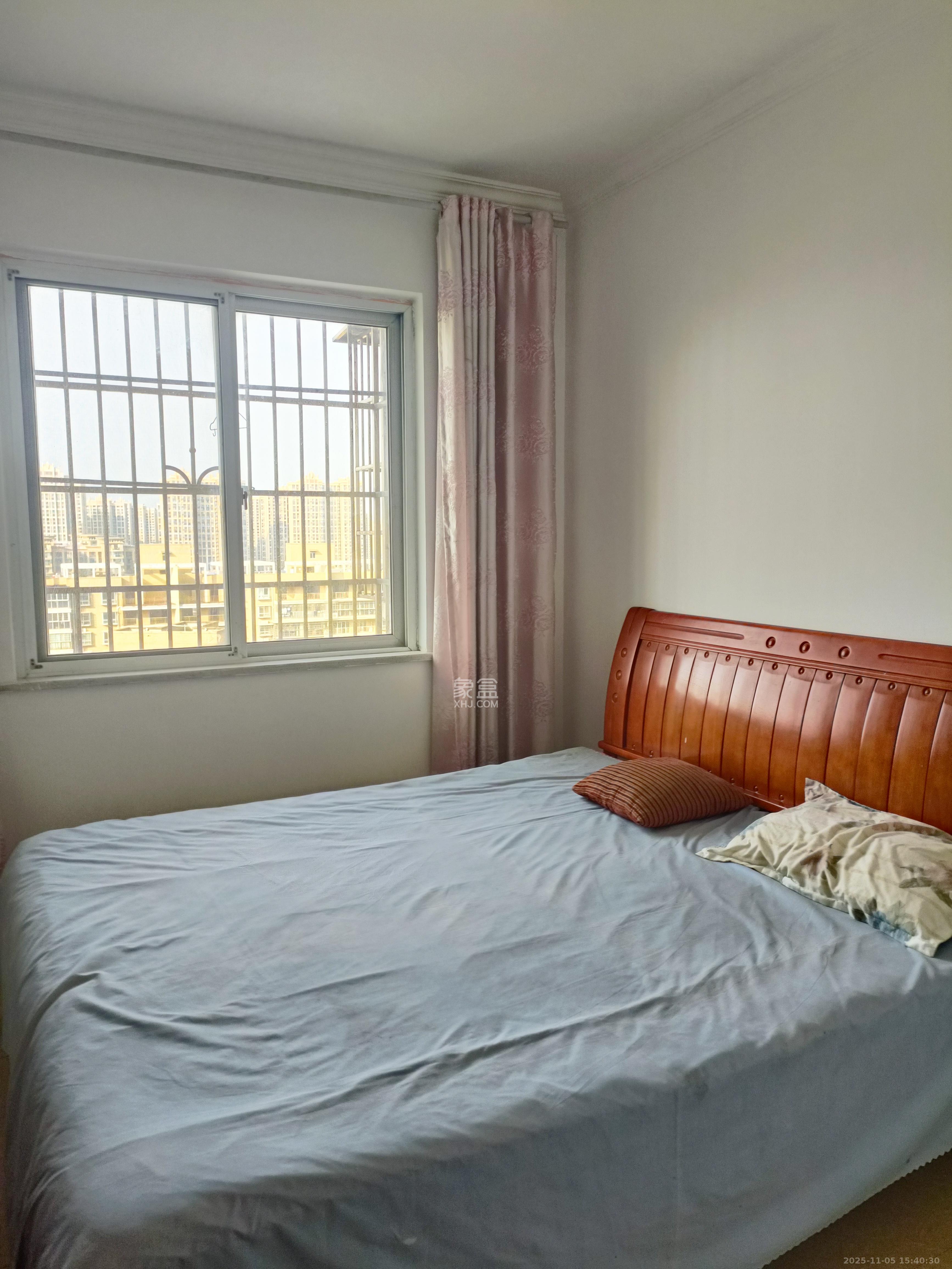 星城新宇黎锦苑  3室2厅2卫    2100.0元/月室内图