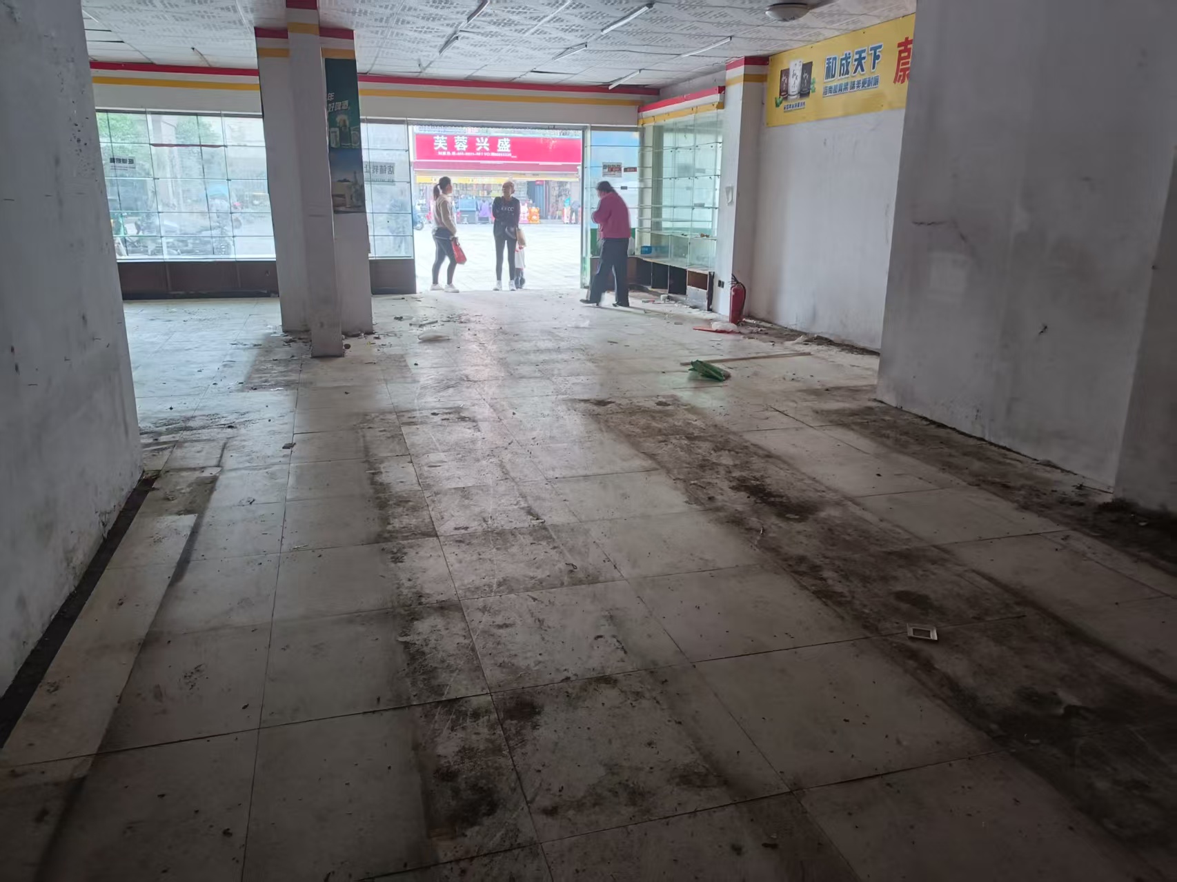 龙洲馨苑   159.31㎡      4000.0元/月室内图