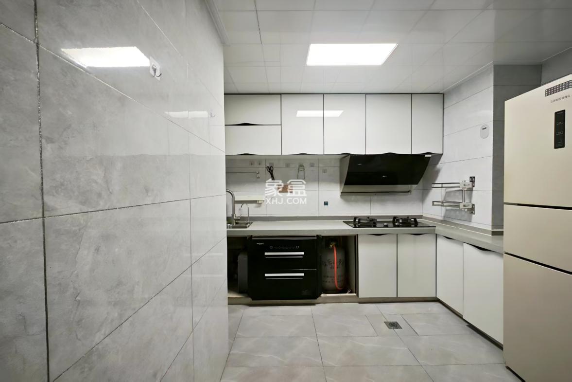 海口广播电视台宿舍(迎宾大道6号) 3室2厅1卫 2500.0元/月 海口广播电视台宿舍(迎宾大道6号) 3室2厅1卫 2500.0元/月室内图