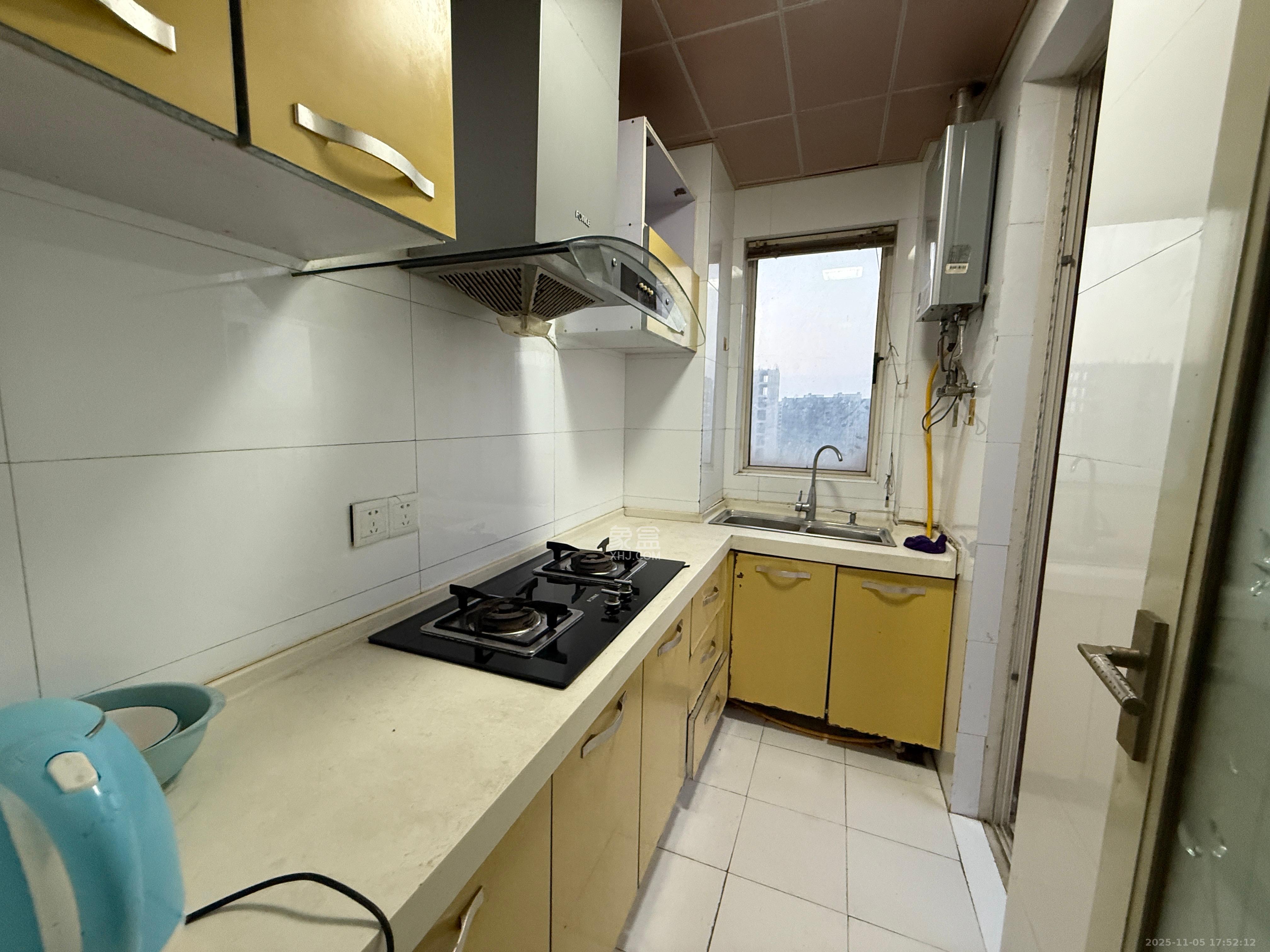 白沙晶城 1室0厅1卫 1500.0元/月 白沙晶城 1室0厅1卫 1500.0元/月室内图