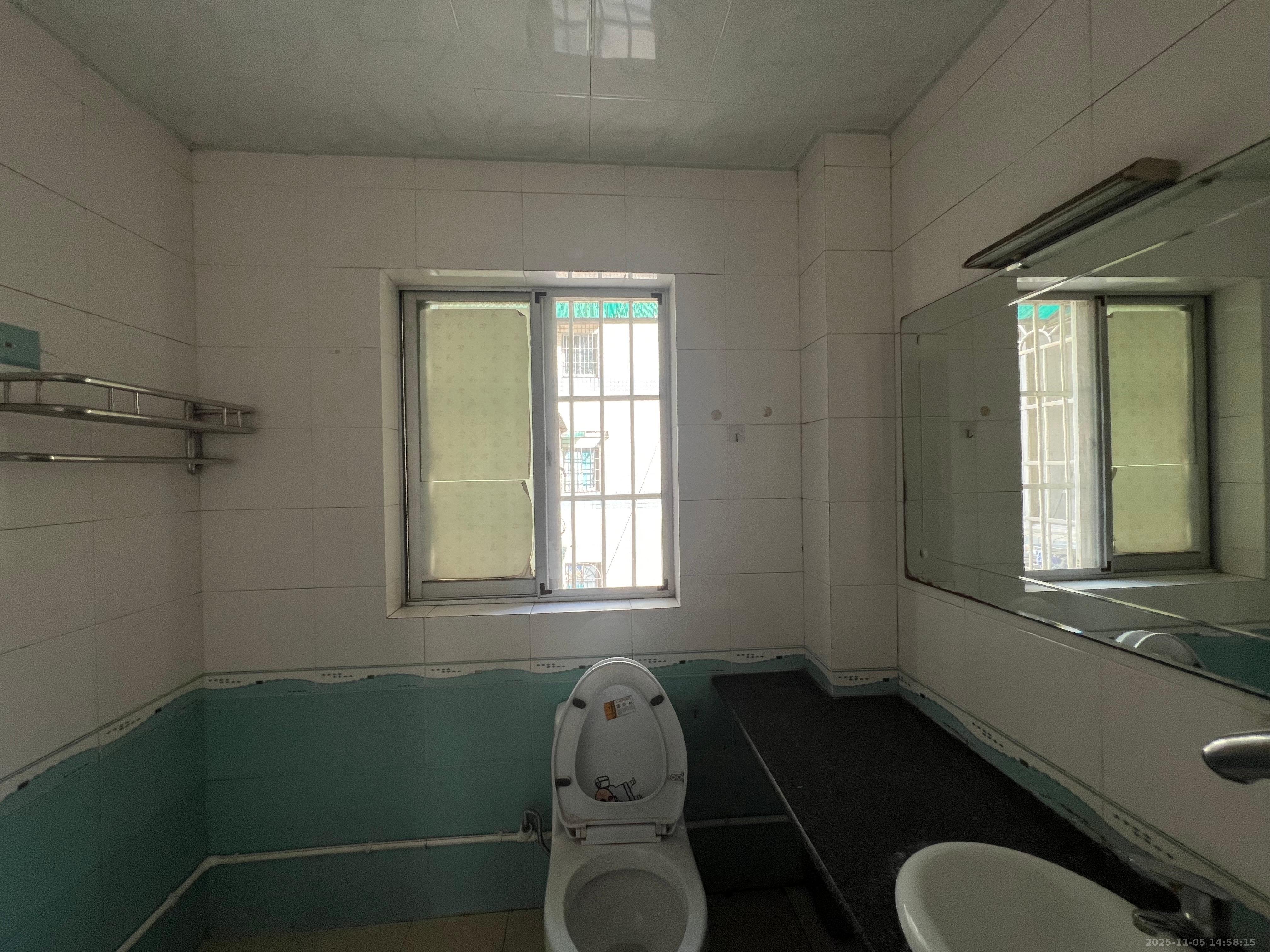 天韵家园 2室2厅1卫 1300.0元/月 天韵家园 2室2厅1卫 1300.0元/月室内图