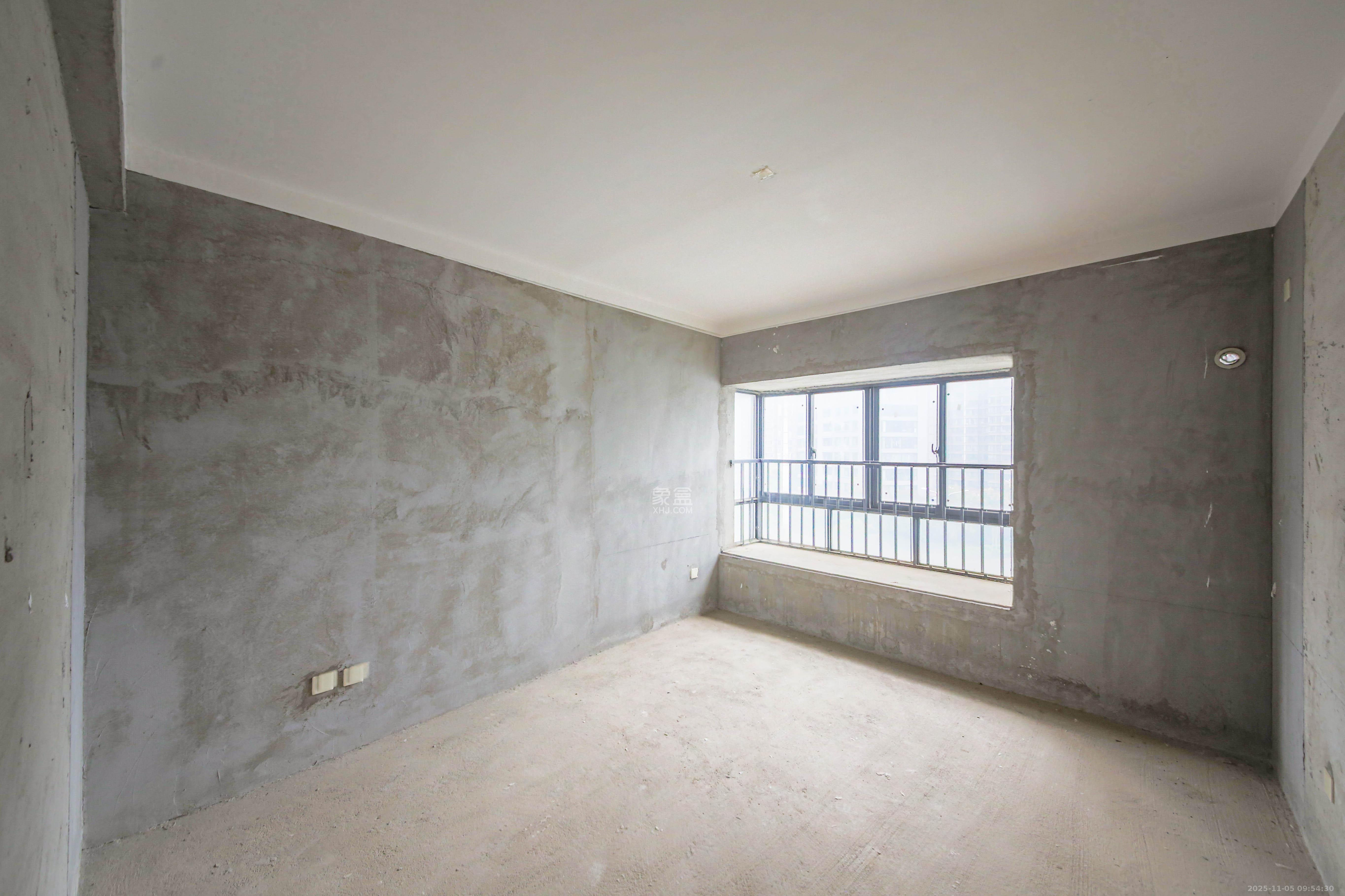 钱隆学府一、二期 3室2厅2卫 89.9万 钱隆学府一、二期 3室2厅2卫 89.9万卧室